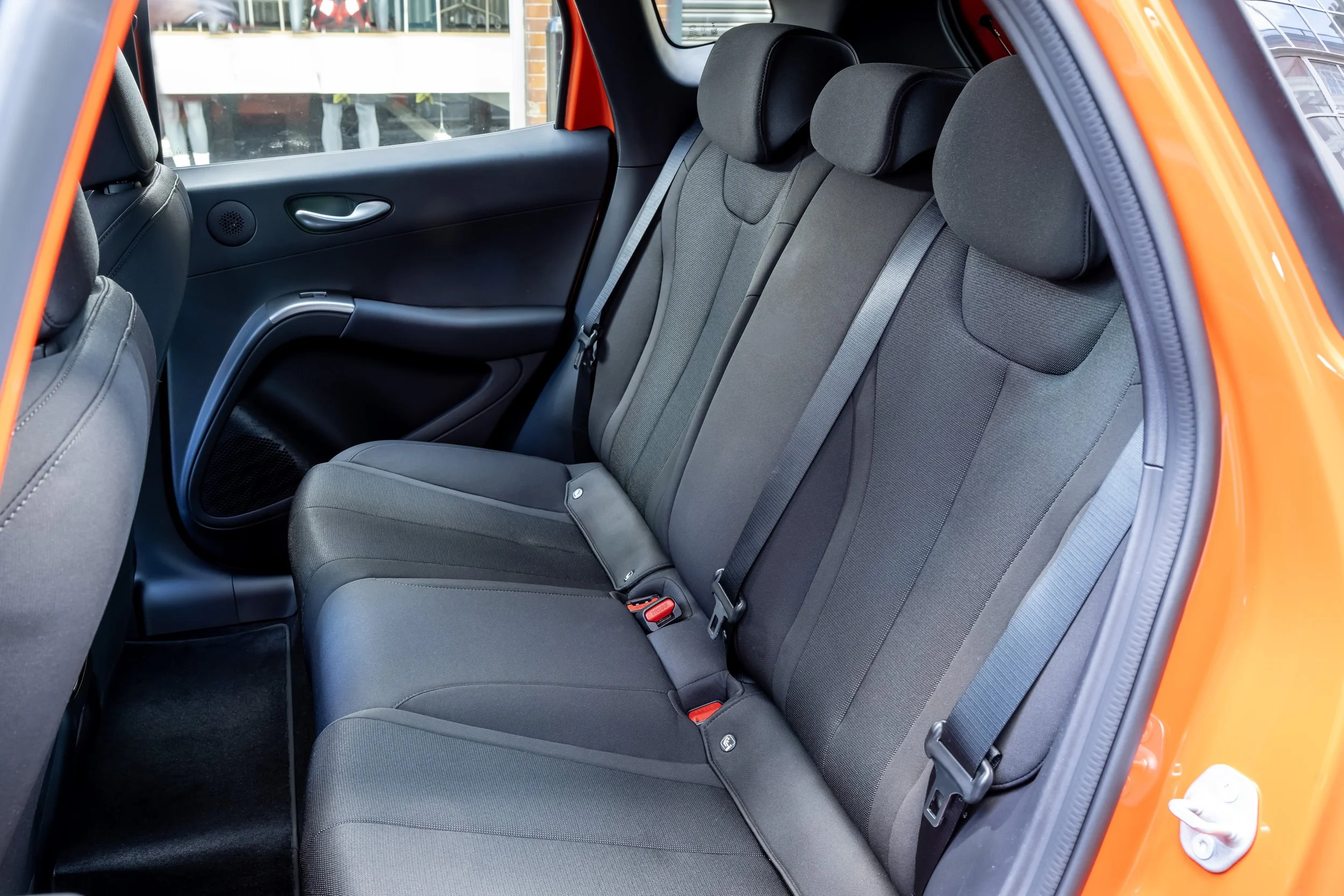 BYD_Dolphin_Orange__139.jpg
