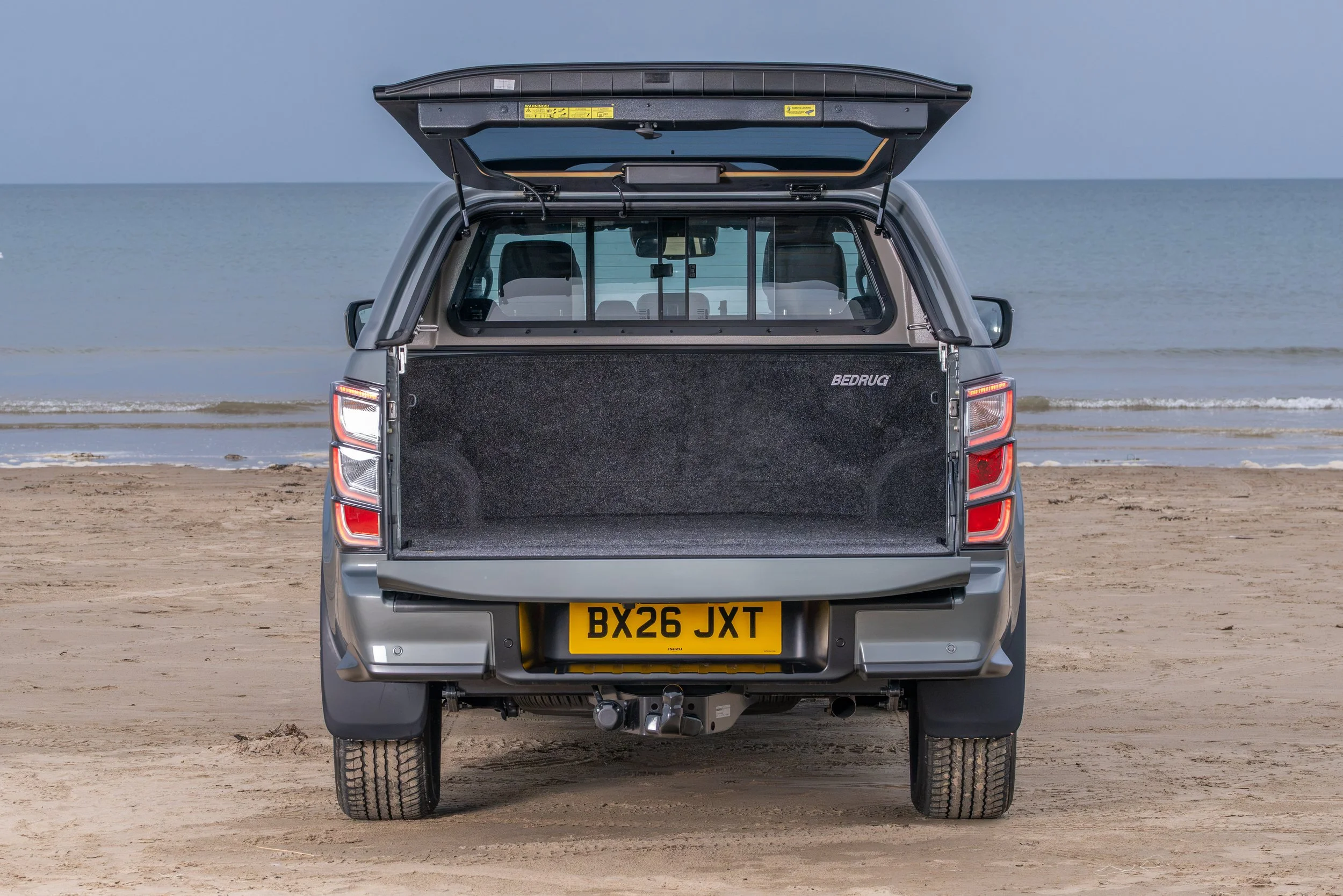 Isuzu D-Max 2.2 085.jpg