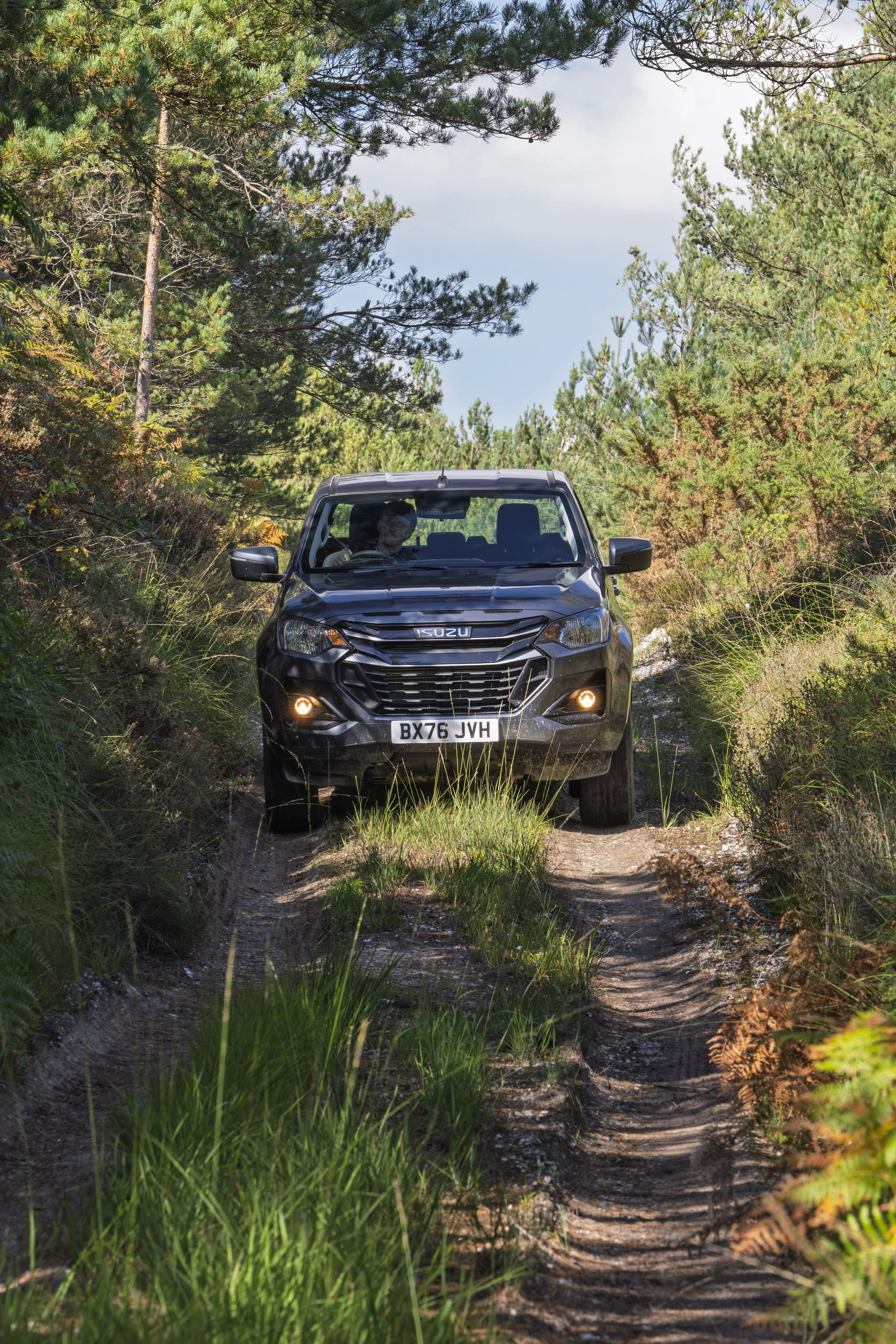 Isuzu D-Max 2.2 184.jpg