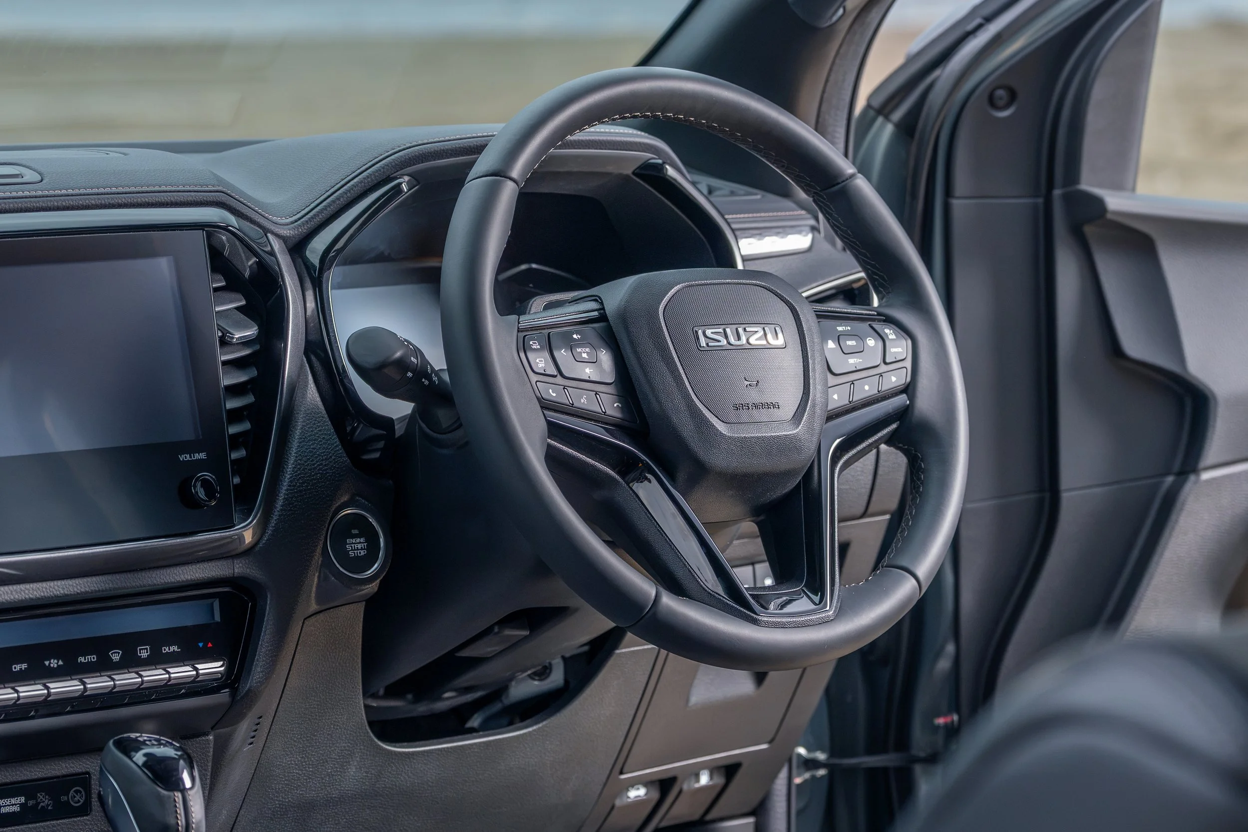 Isuzu D-Max 2.2 097.jpg