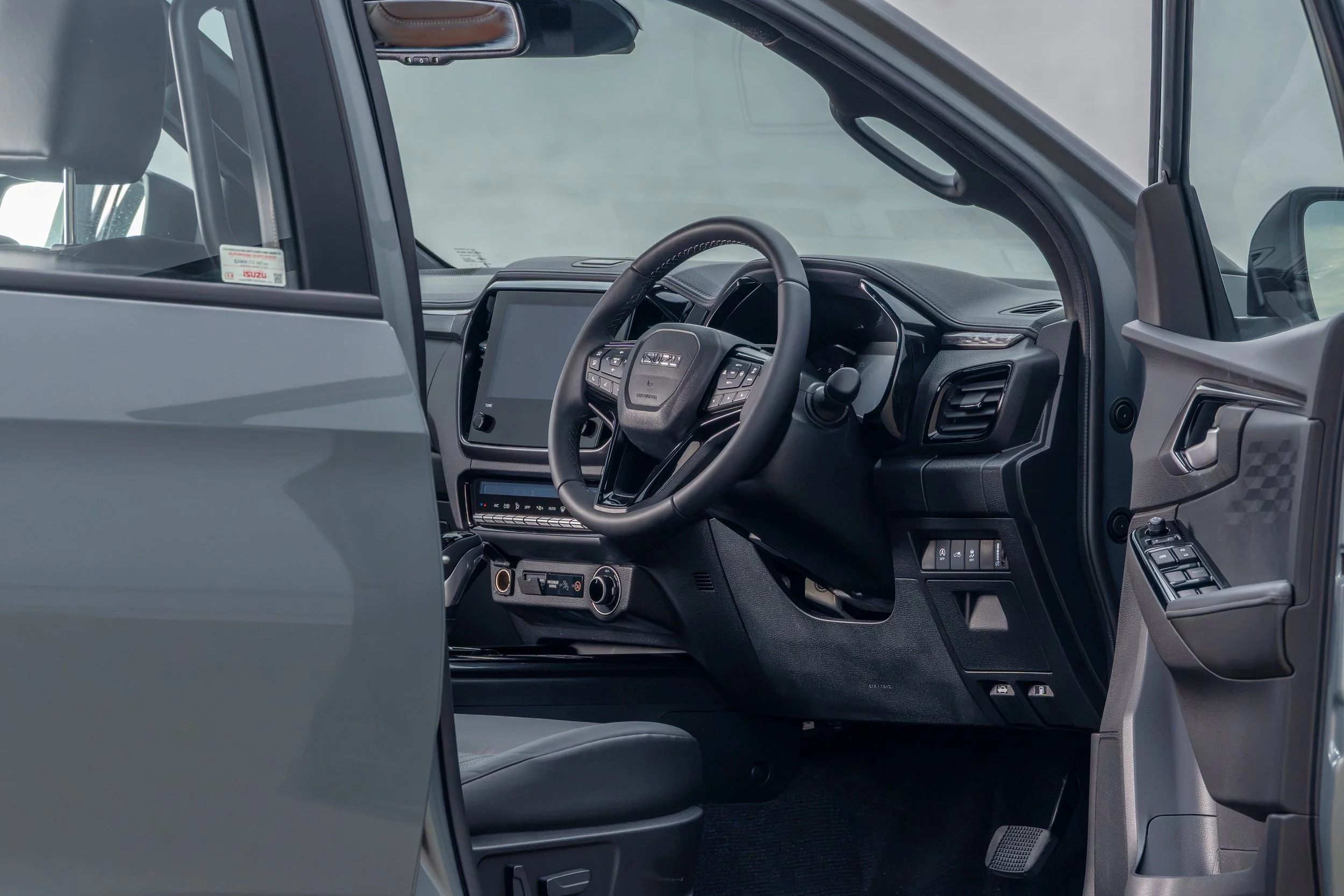 Isuzu D-Max 2.2 096.jpg