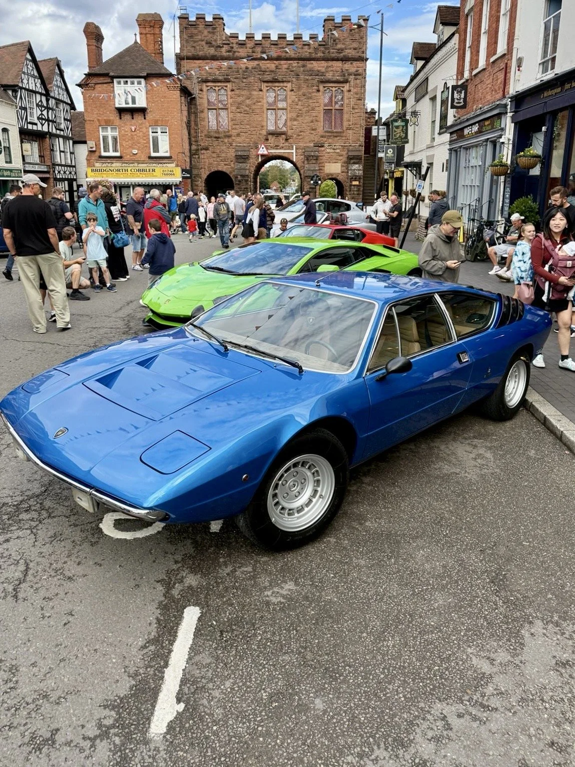 75280b85-4abc-4717-b32b-f740351bc7b3.jpg