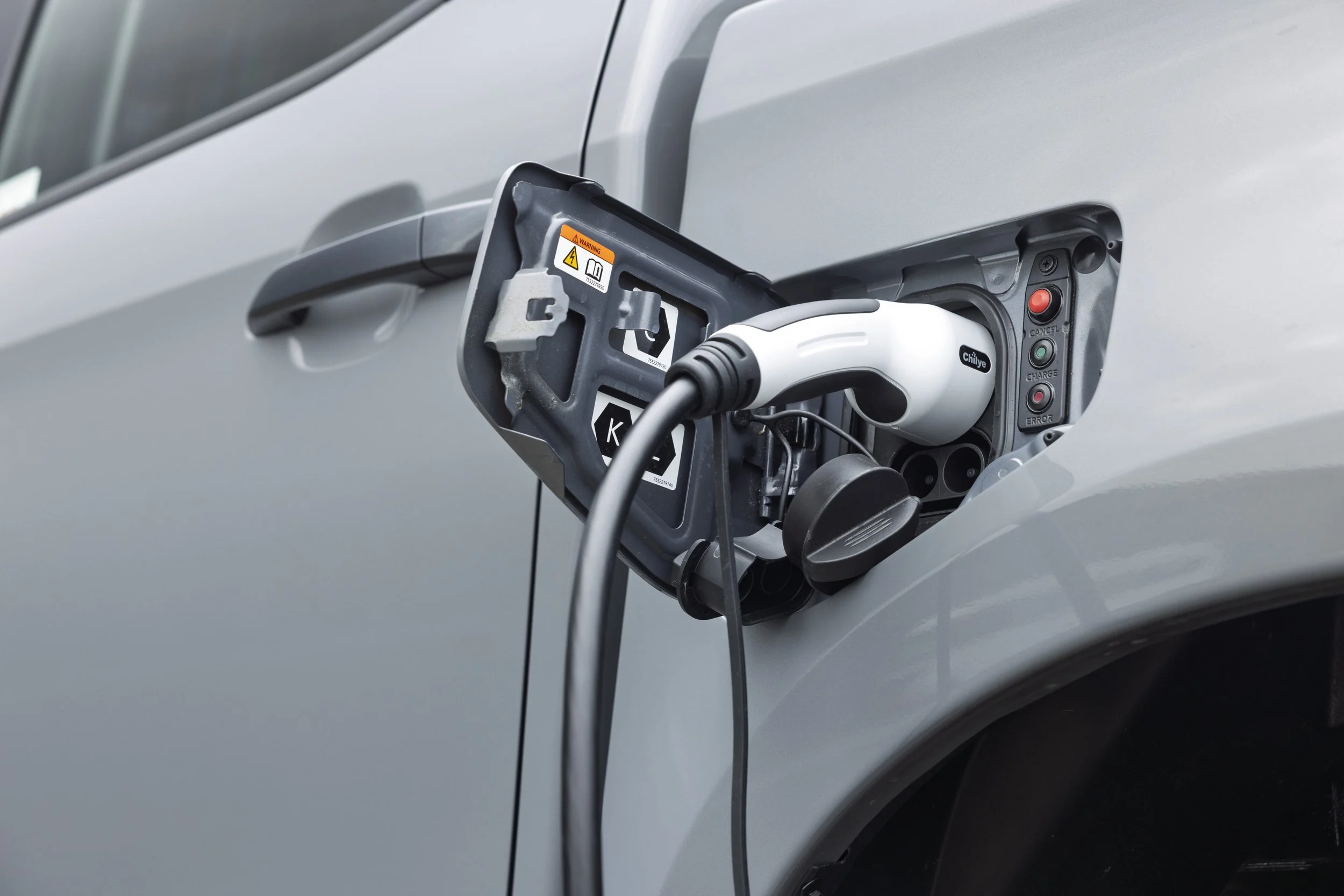 Original-5226-isuzu-d-max-ev-ev-cross-7.jpg