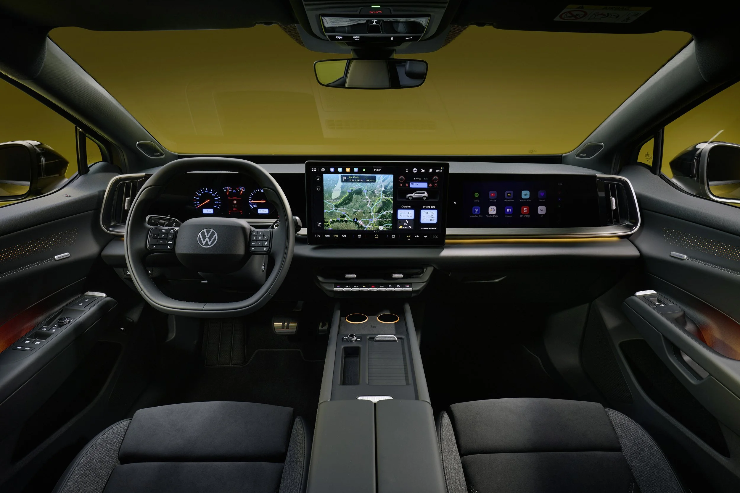 42729-db2026au00926.jpg