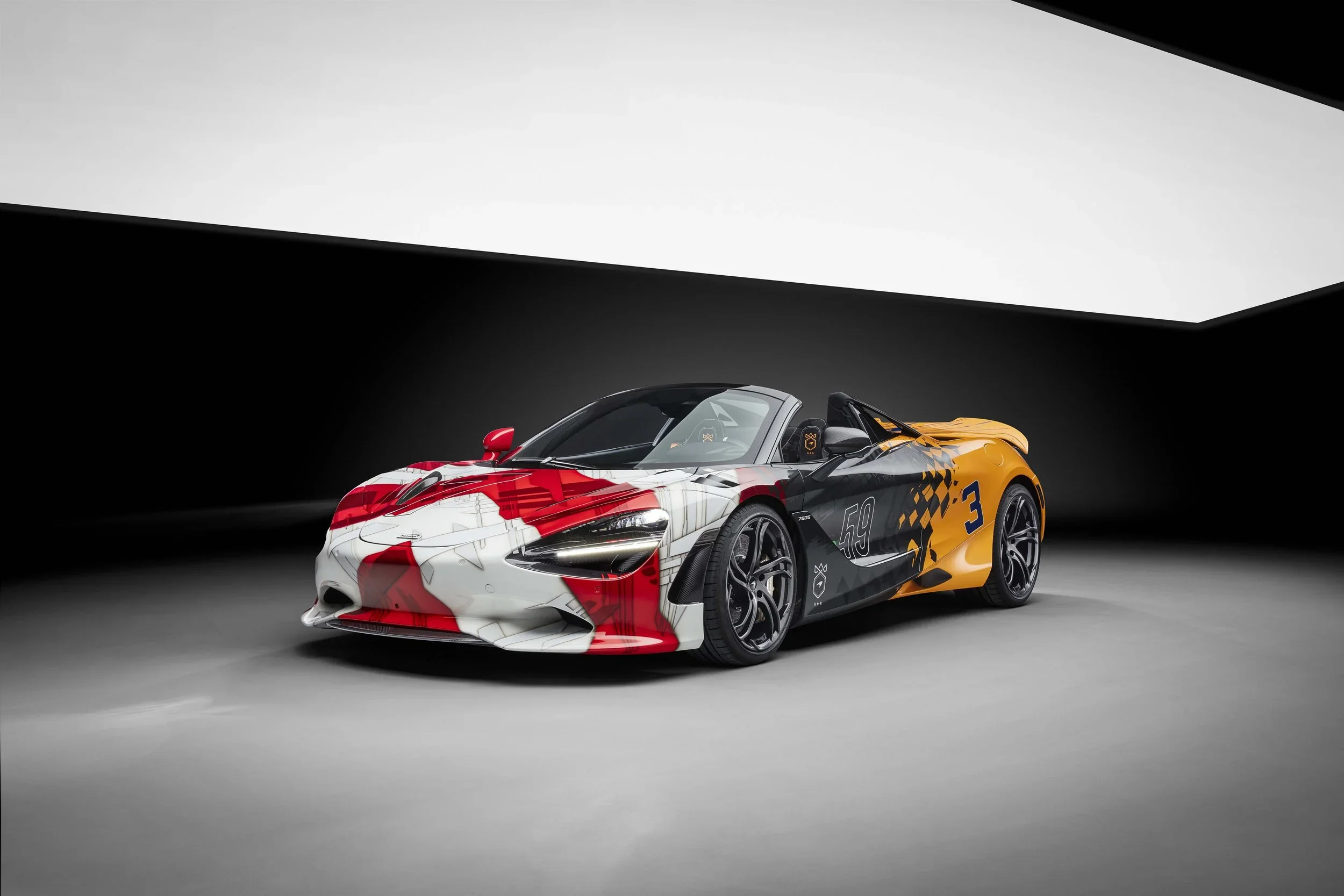 McLaren_TripleCrown_ArtCar_Front_Low.webp