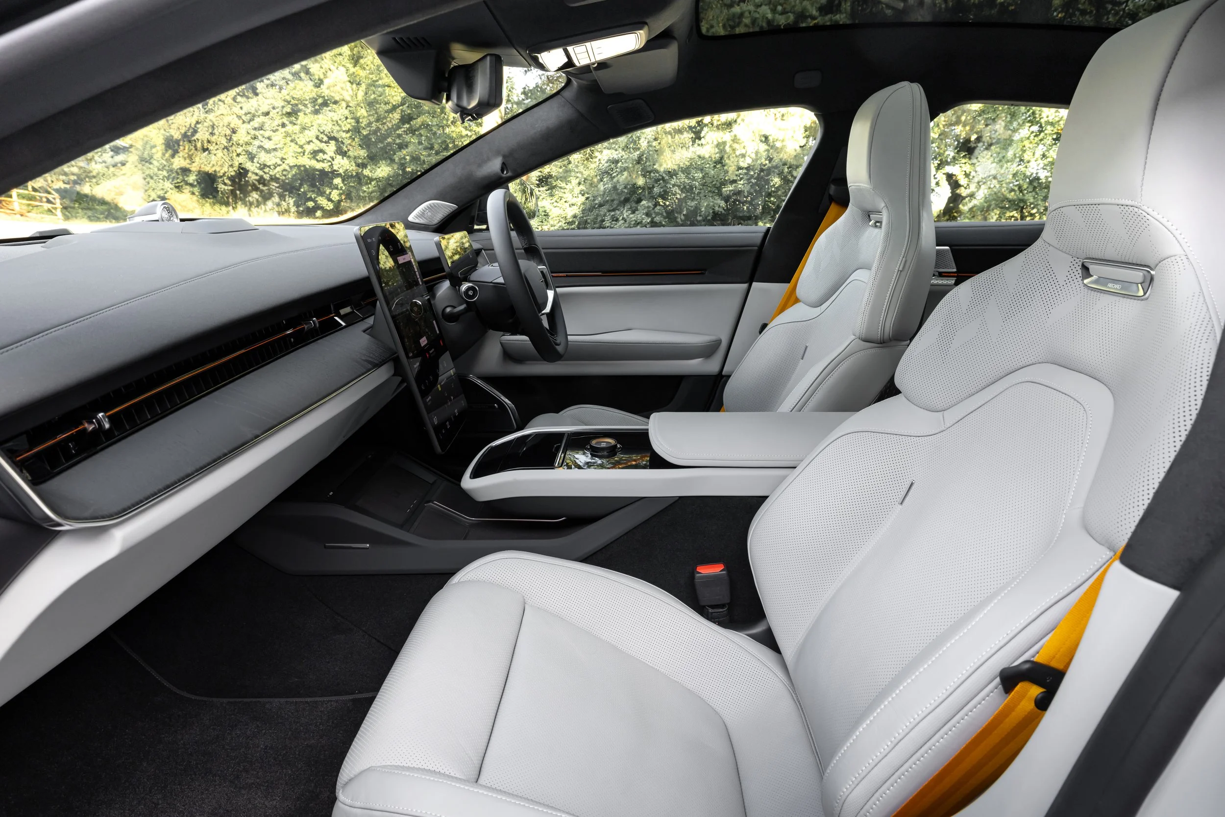 Polestar 5 Performance – Magnesium Matte_2026_0106.JPG