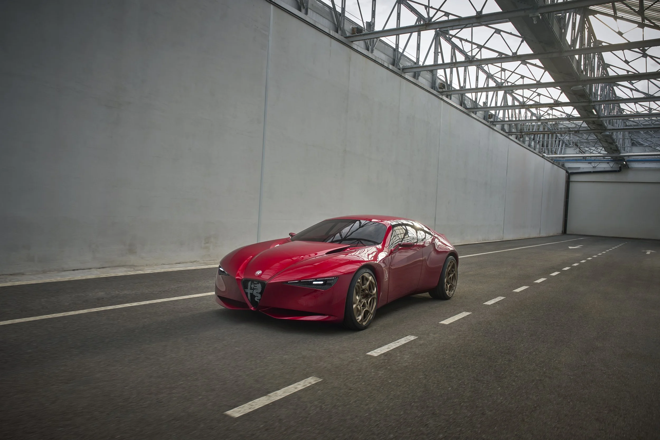 alfa-romeo-cuorerosso-37 (1).jpg