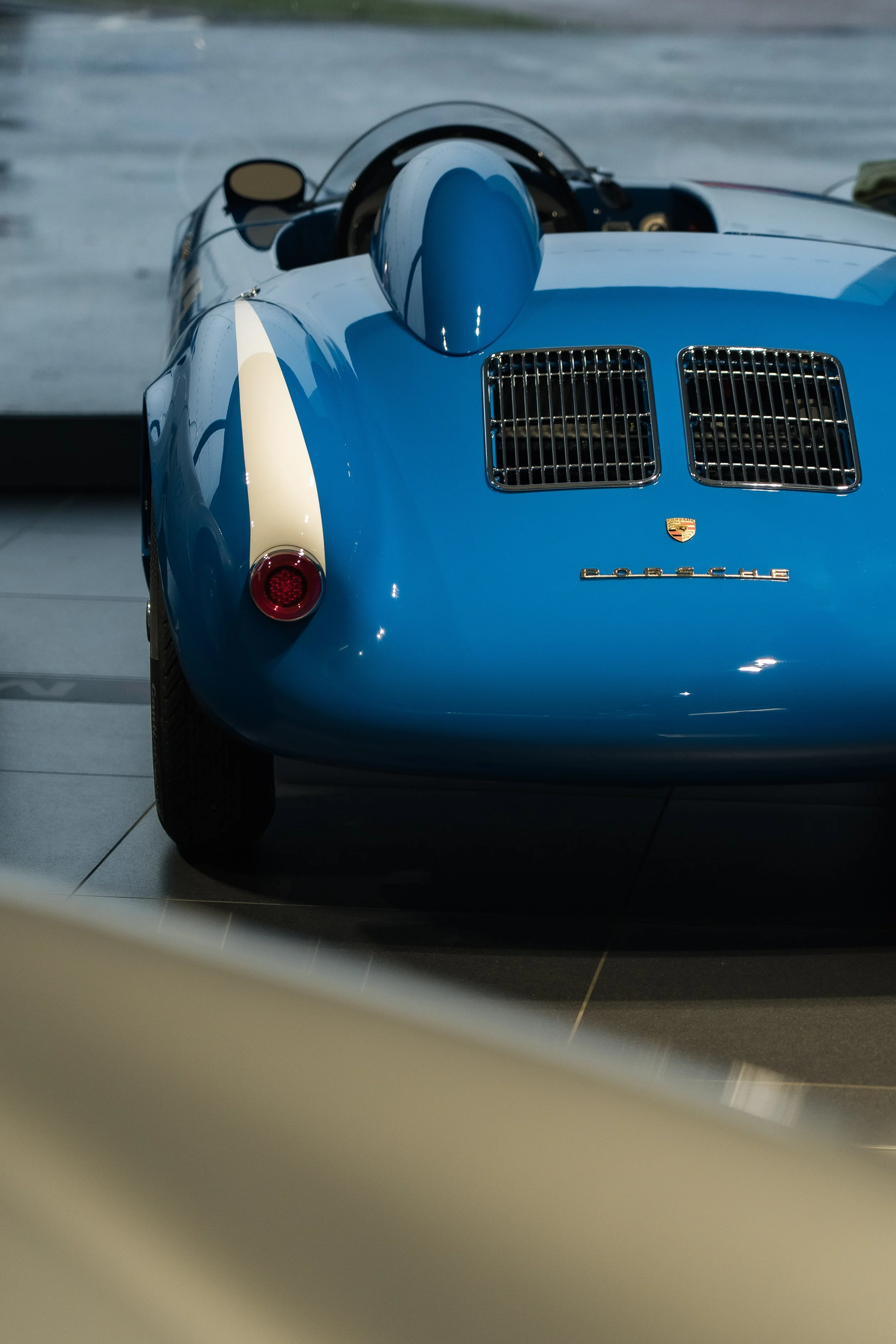 550J-16.jpg