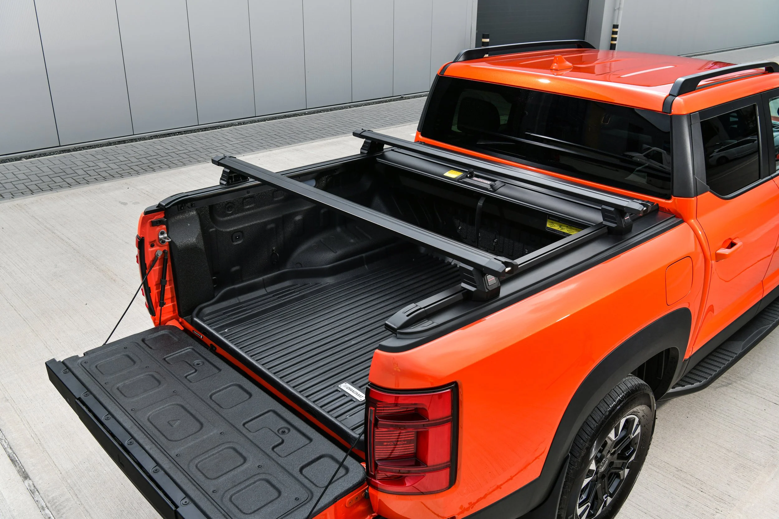 15 Truckman Manual Tonneau BYD SHARK (11).jpg
