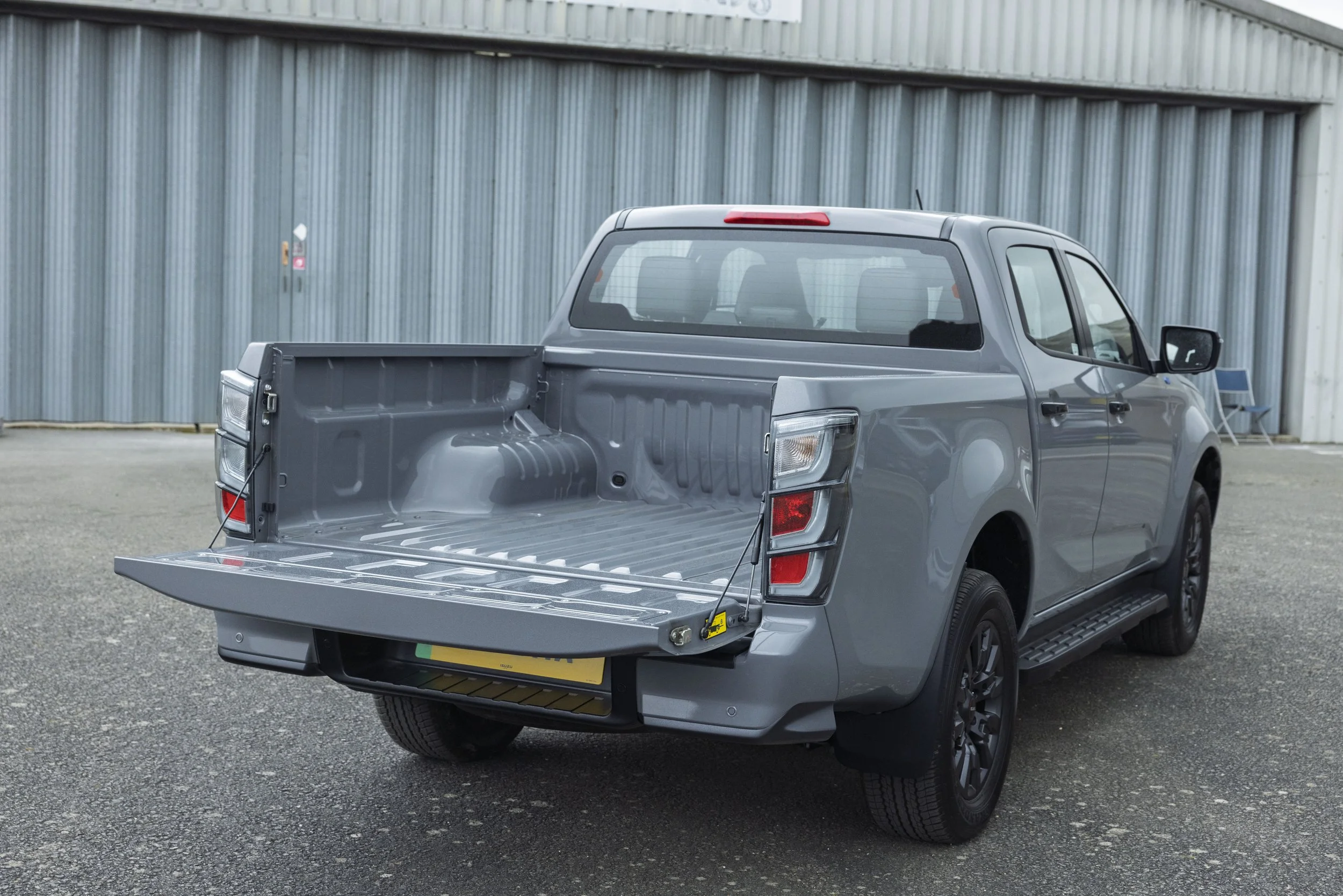 D-Max EV Load Bed