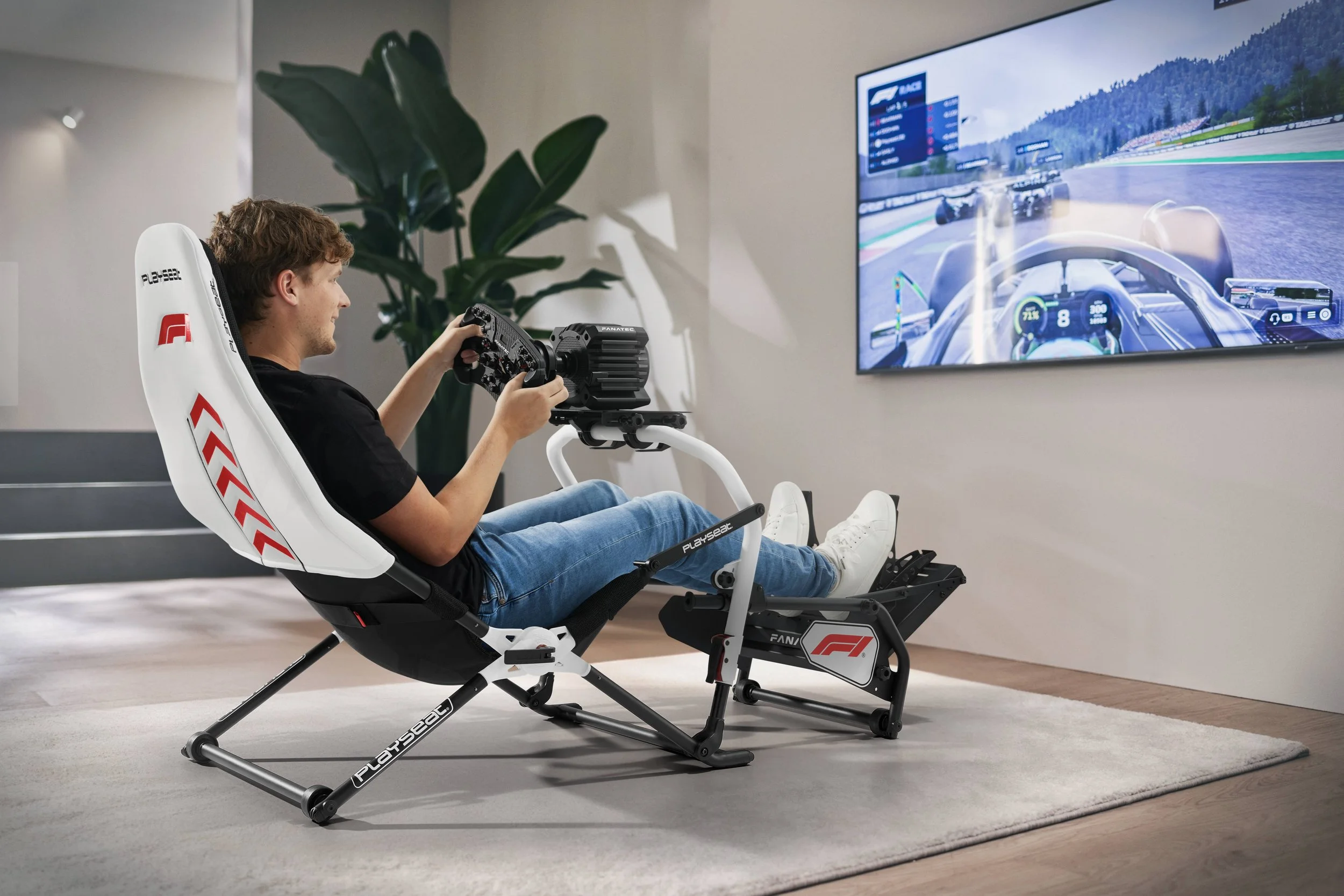 Playseat and F1 create foldable sim racing seat to make you feel like ...