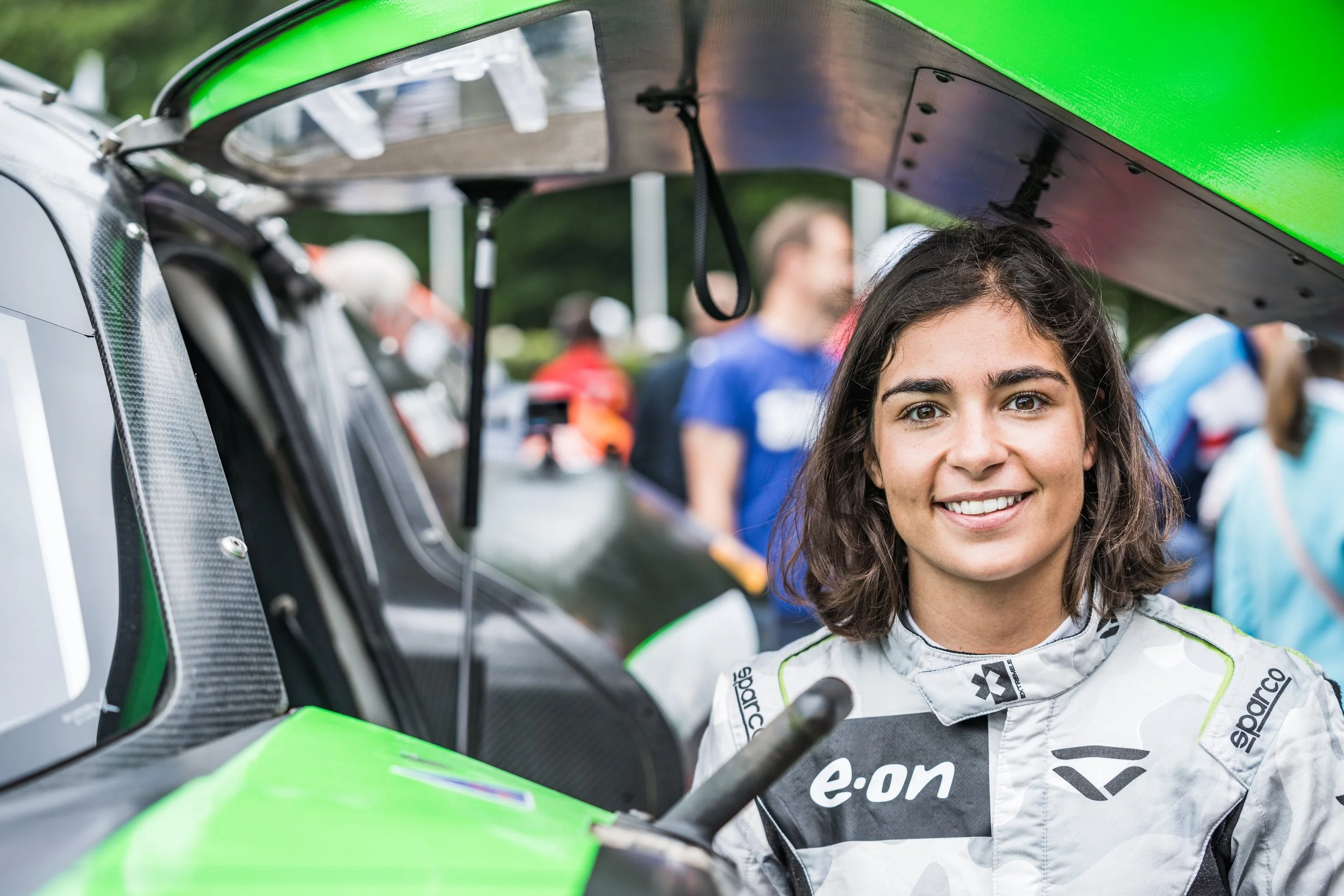 Jamie Chadwick to Make Goodwood Racing Debut — Driven