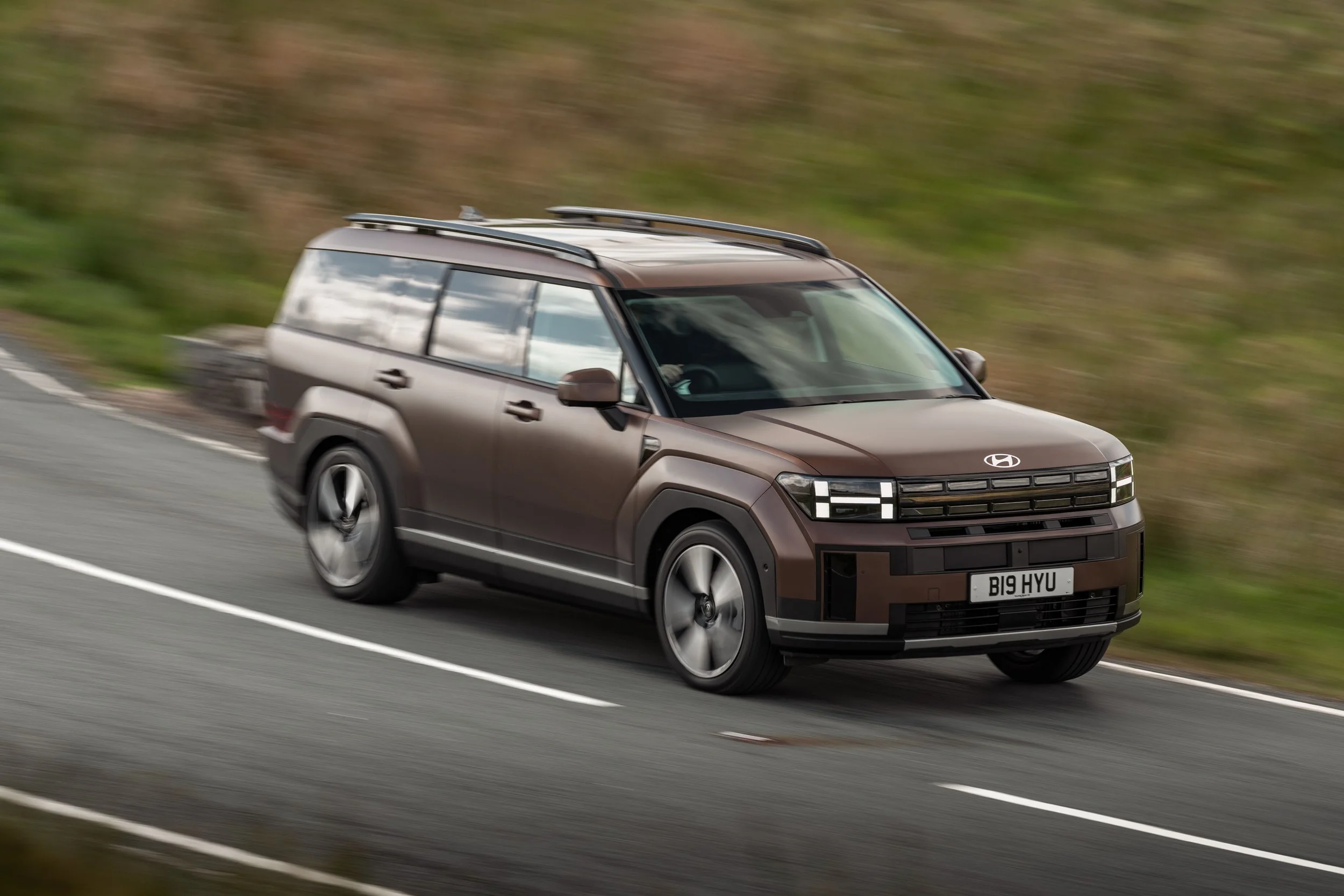 Hyundai Santa Fe Review