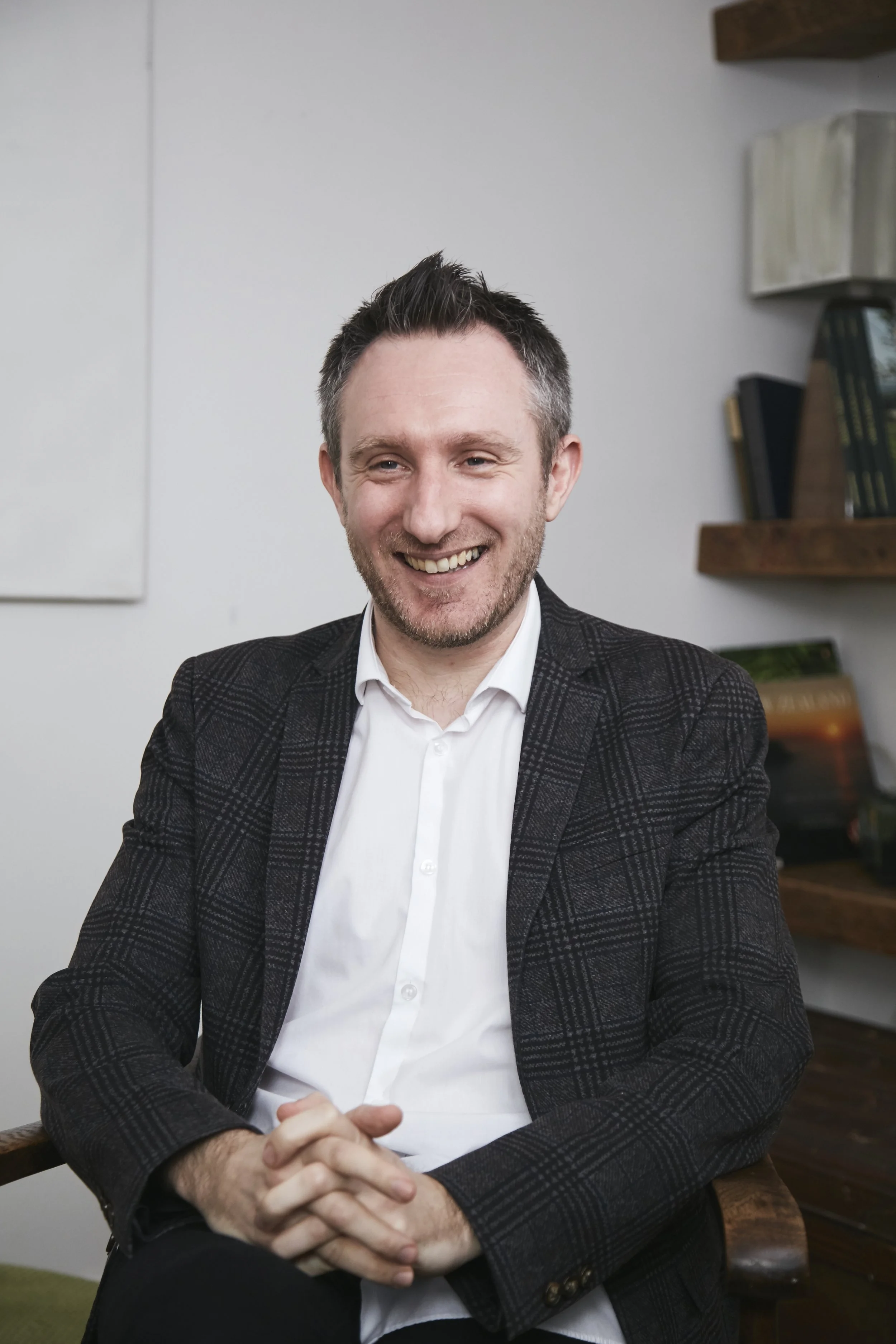 Roger Bretherton headshot