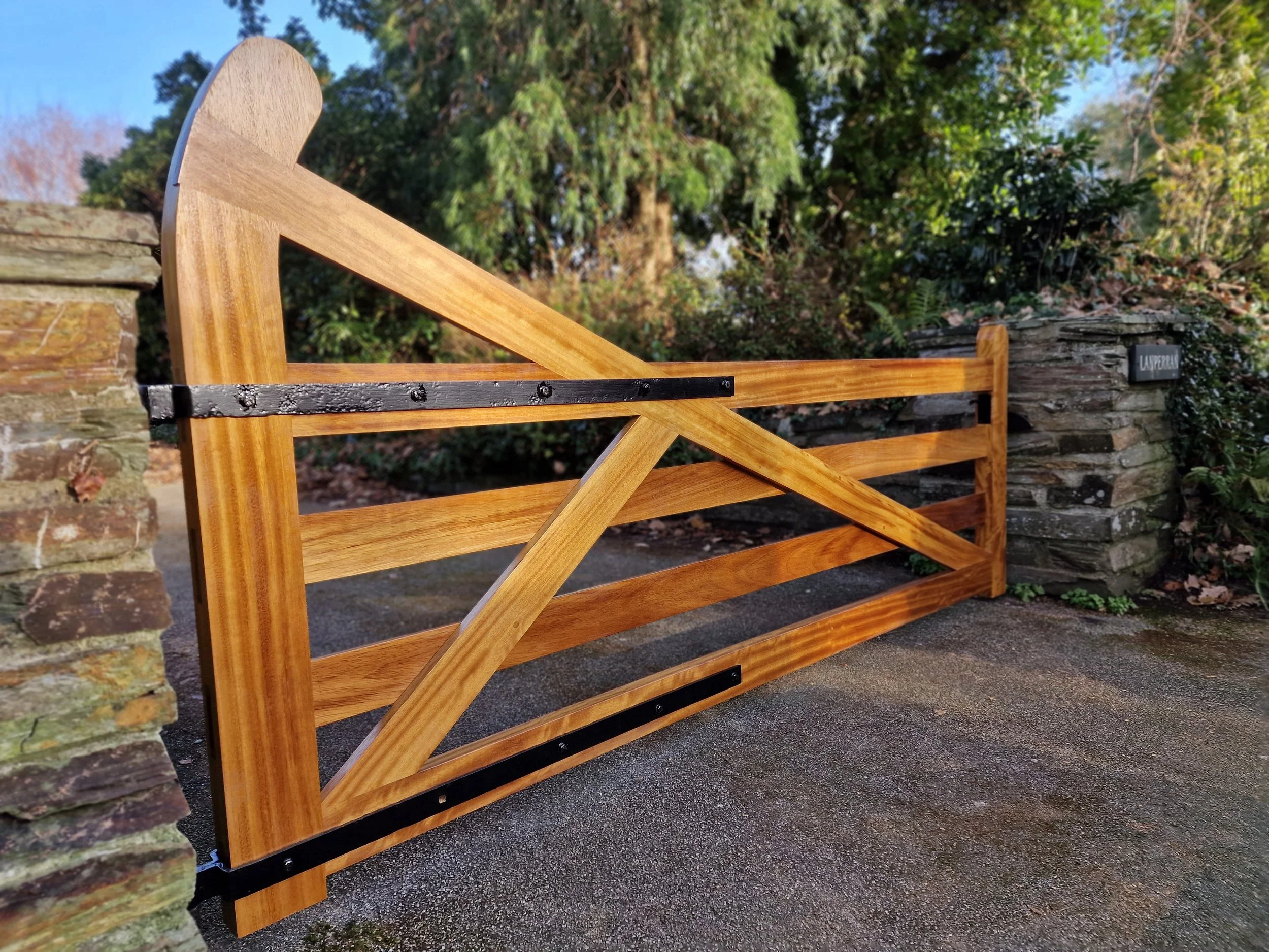 gate.jpg