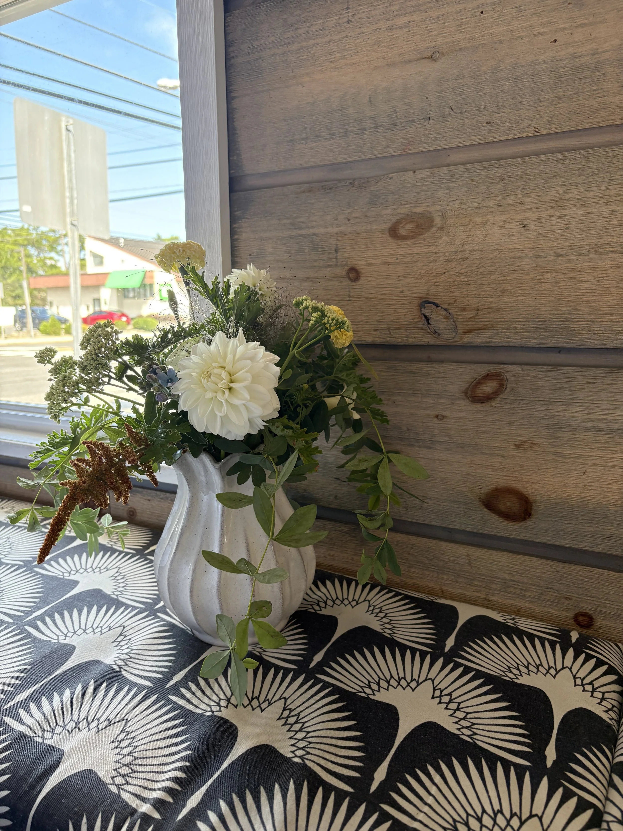 Garden Gather Bucket of Blooms (Medium)