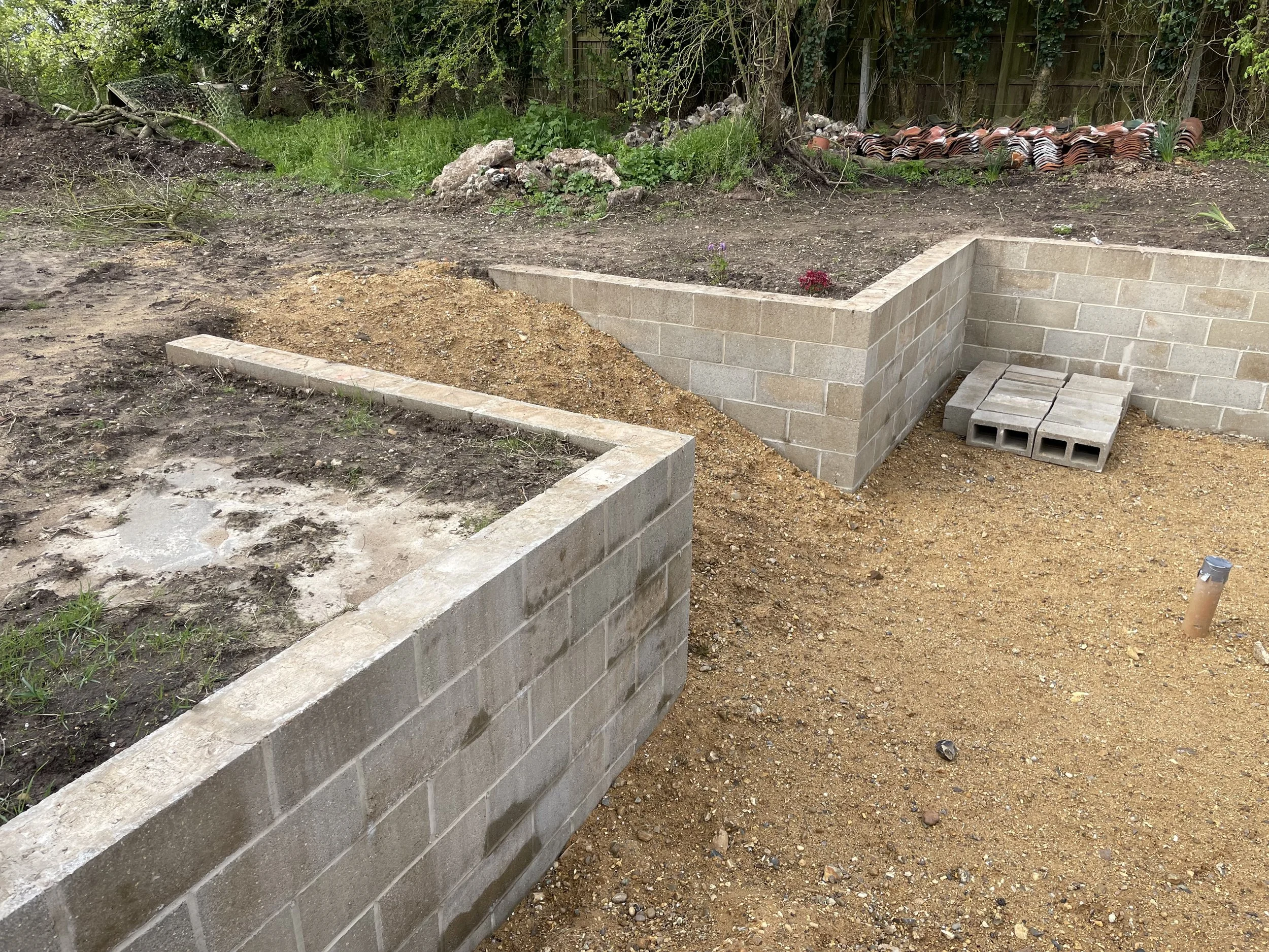 Steria Retaining Wall 06.jpg