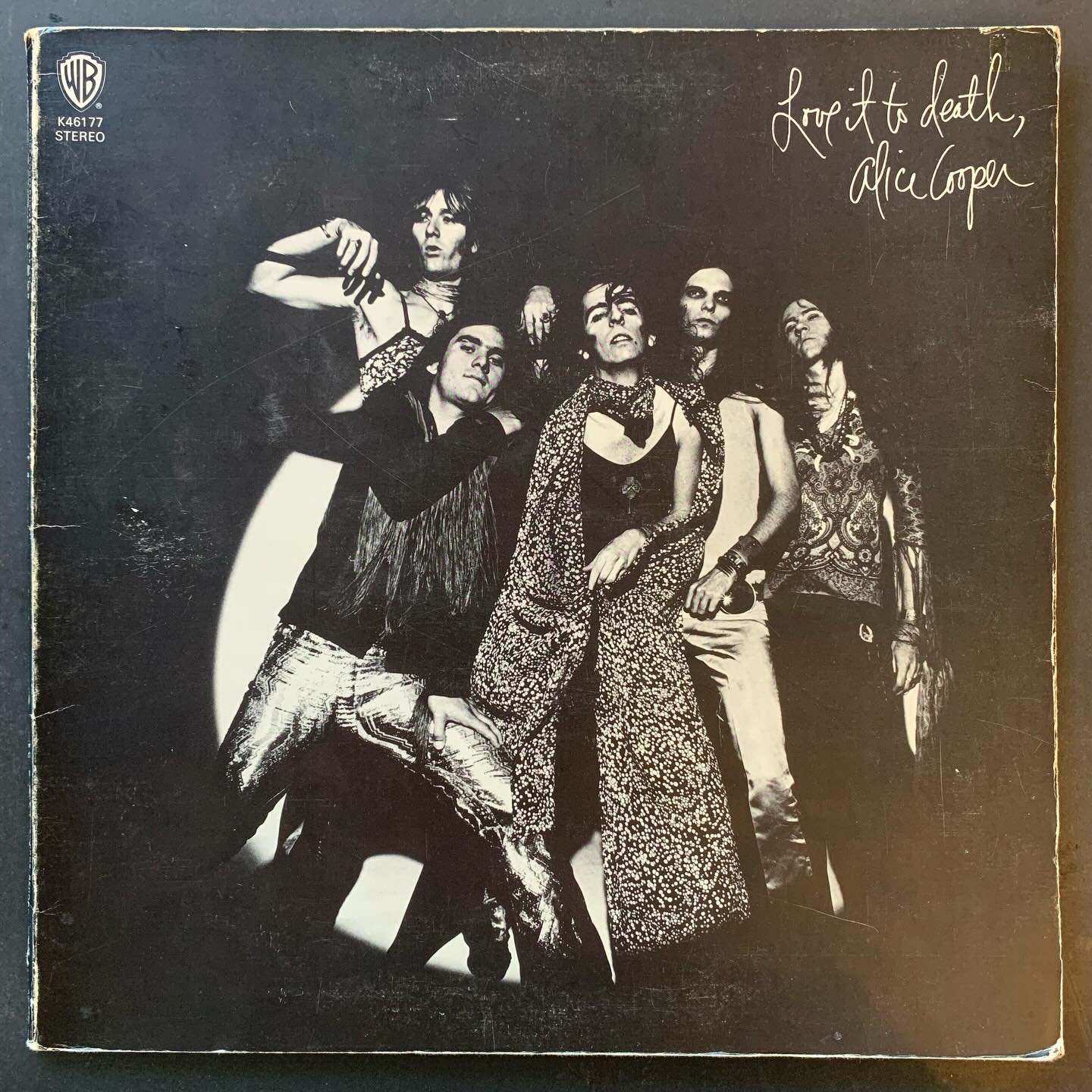 #alicecooper #classicrock #vinylrecordcollection #vinylrecords #vinylrecordcollector