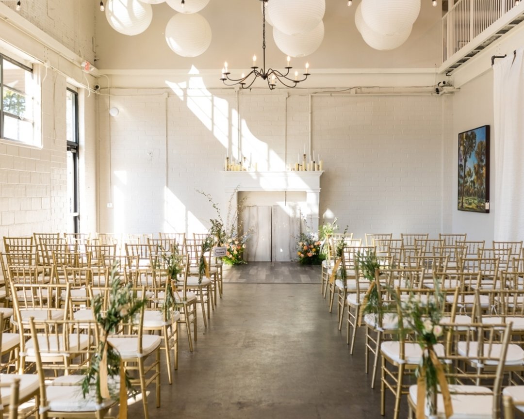 Ready for spring and summer weddings🤍✨|| Book your wedding with us today! 

Photography: @timelesscarolinas 

#thecollectorsroomclt #clt #charlottenc #charlotteweddingvenues #cltevents #wesleyheights #weddings #cltweddings #charlotteweddings #events
