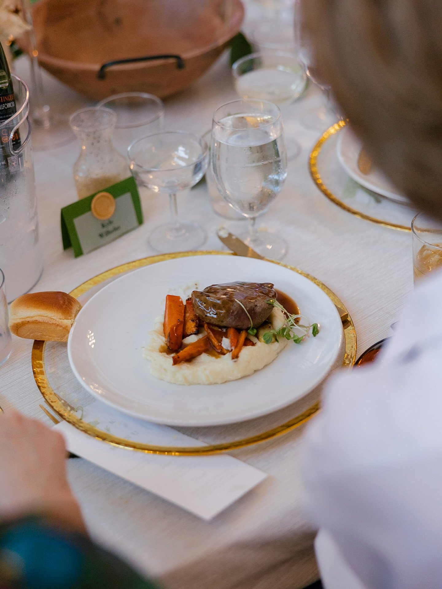 Interested in a plated meal? We&rsquo;ve got you covered! || Our plated meal options include pasta, vegetarian, seafood, and various meats.