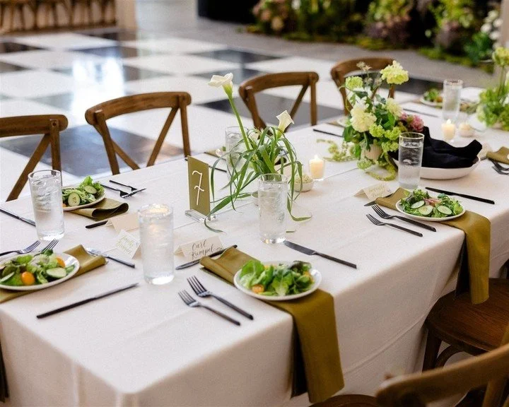 Intentional design and elevated appeal. || Your Beau Monde expert is here to make it simple, elegant, comfortable, and most of all a memorable time for you and your guests.
Photography: @candleandquill
Planner: @studioahevents
Catering: @cateringbyb