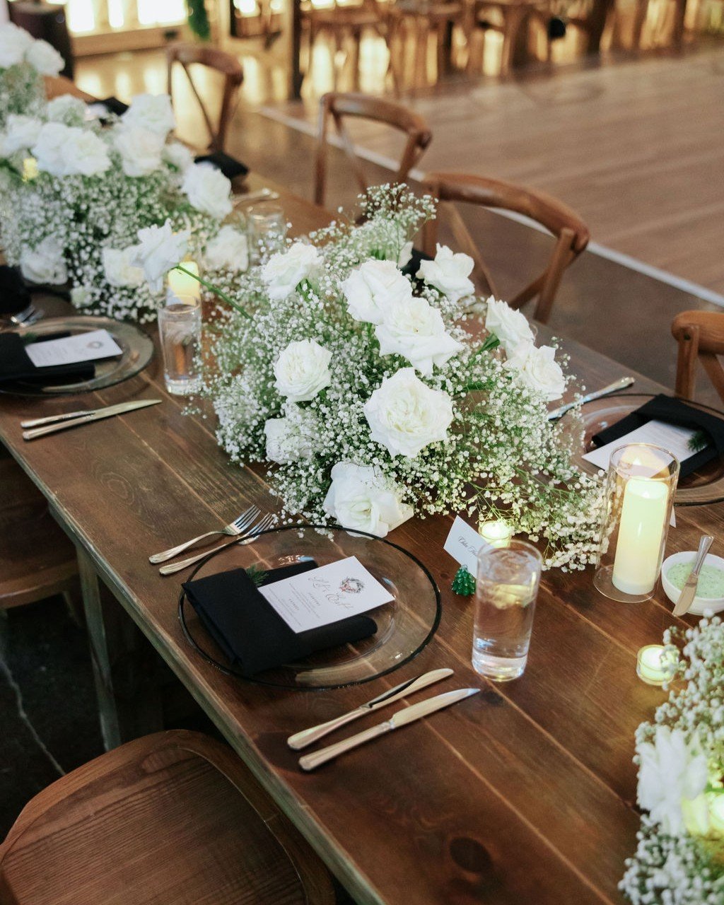 Winter weddings are officially defrosting and we couldn't be more excited 🤍 || Inquire to check remaining 2026 &amp; 2027 dates!

Photography: @hollychristinaphotography
Planner: @_hueevents
Florals: @southern.blossom.flowers @poppyflowersco