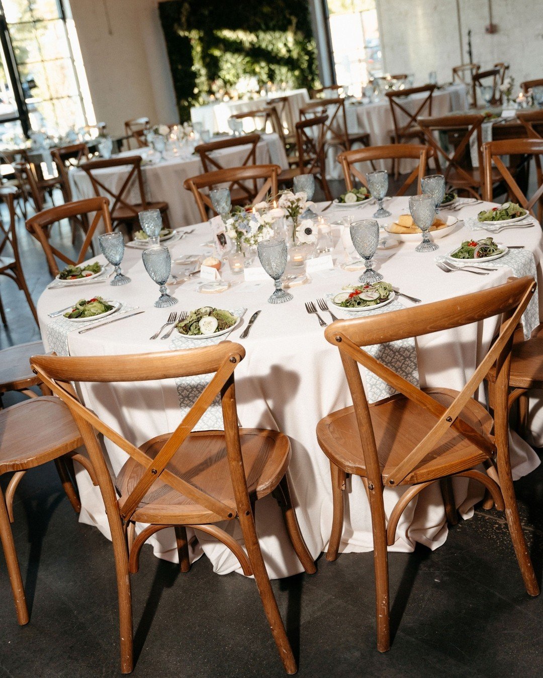Soft light, layered textures, and seats waiting for a celebration.|| Together, we'll craft a truly extraordinary wedding that leaves a lasting impression on your guests and creates beautiful memories for a lifetime.

Photography: @william_avery_photo