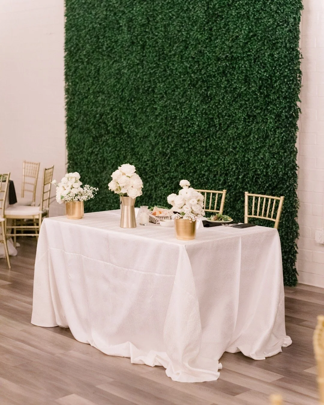 Near the heart of the Queen City, The Collector's Room waits for you. || Book your Spring 2026 event today!

Photography: @wyethaugustine