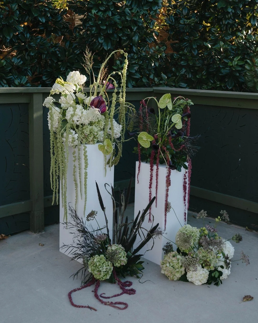 Sculptural florals feel right at home in our space. Where natural beauty and thoughtful design meet. 🌿✨ || We work with a full range of wedding professionals to give you the best recommendations to make your dreams come to life.

Photography: @mayca