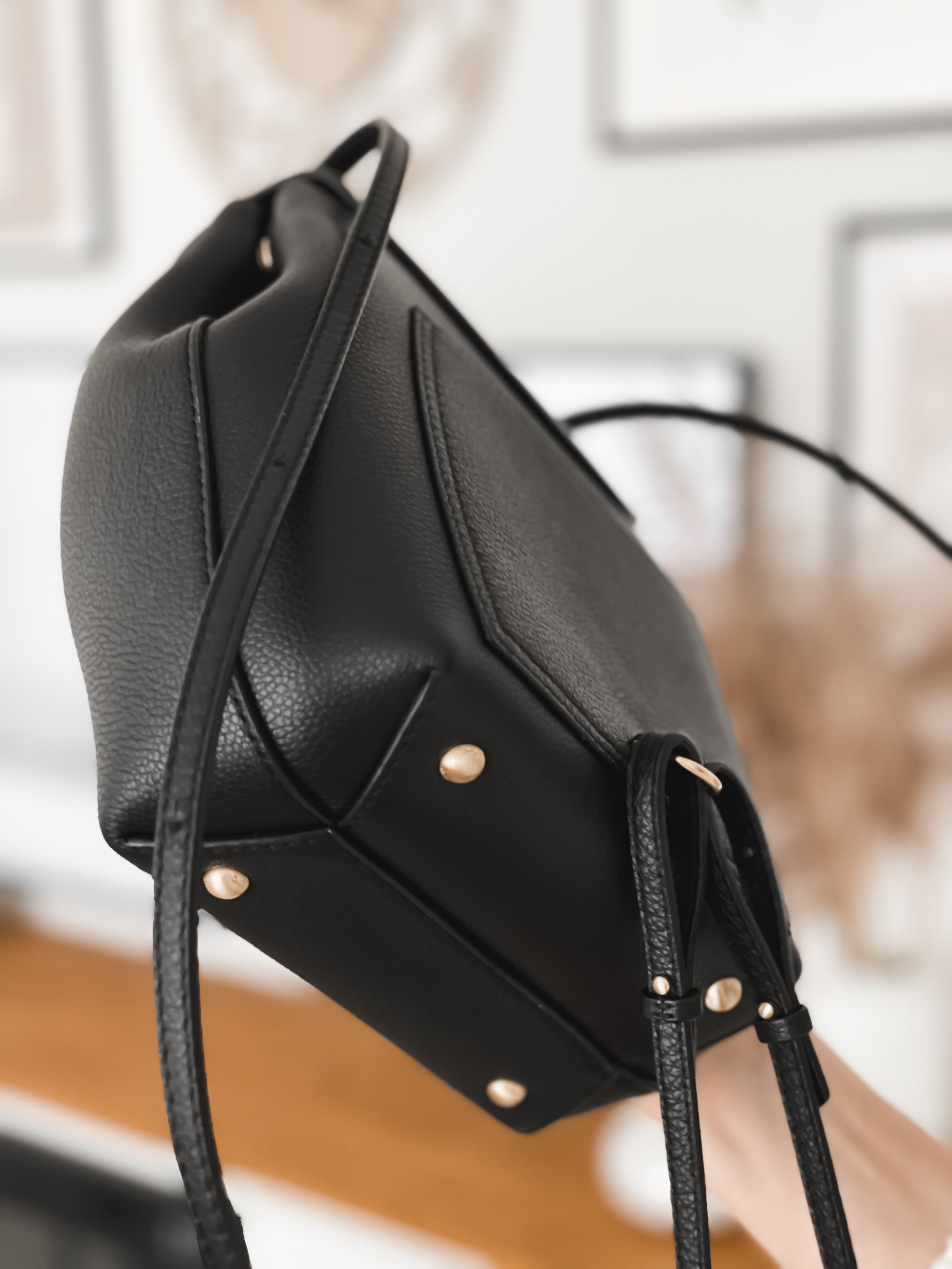 Unsponsored Polene Numero Un Bag Review {Updated September 2021} — Fairly  Curated