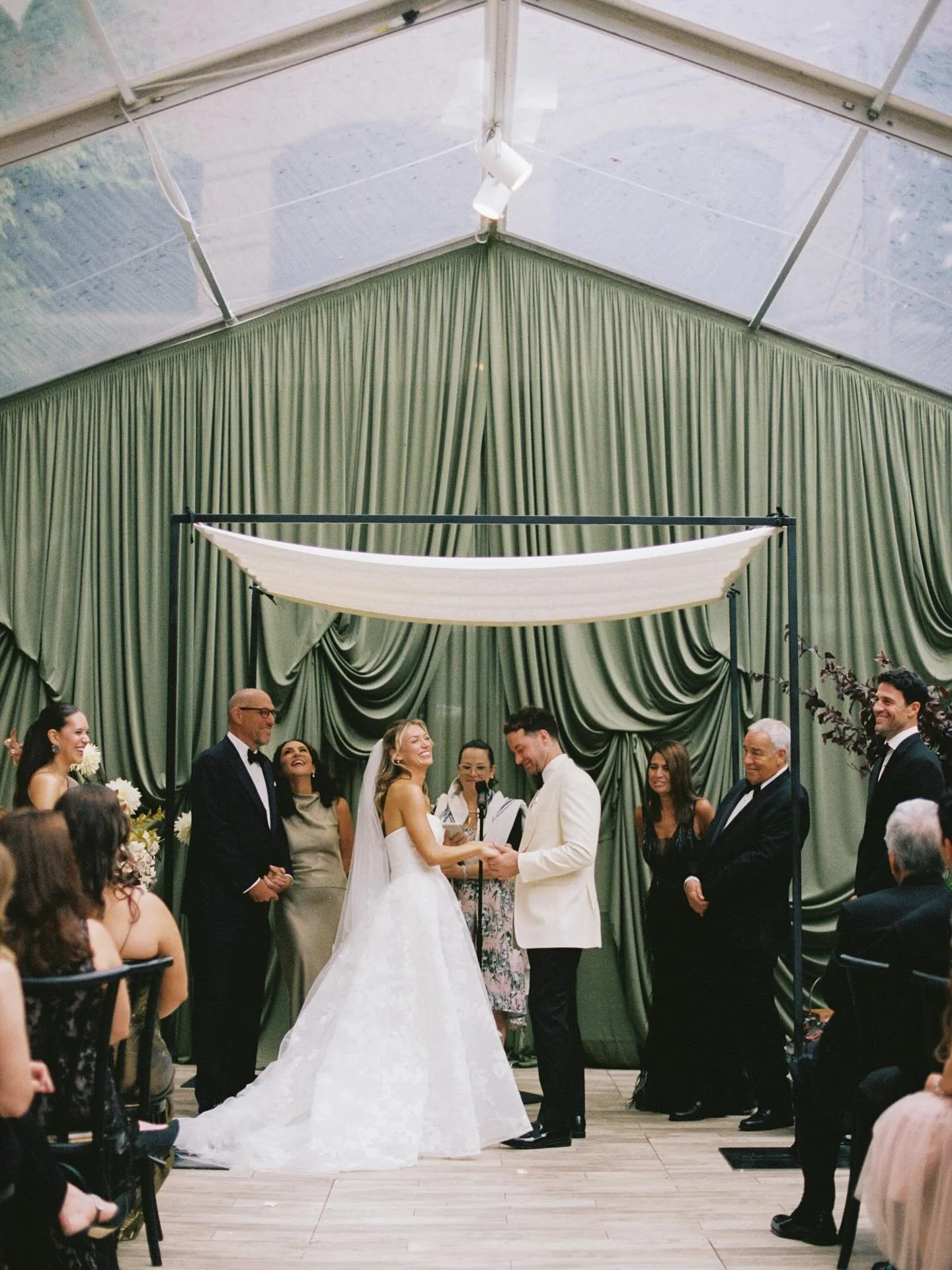 Sydney and Johnny on a mix of film &amp; digital!

Planner @lkeventschicago @bridgetohara 
Floral @ev.designcollective 
Design @brasstacksstudio 
Venue @chicagoilluminatingcompany @langhamchicago 
Photo @ashlynhenryphoto 
Video @bellatiamofilms 
Ligh