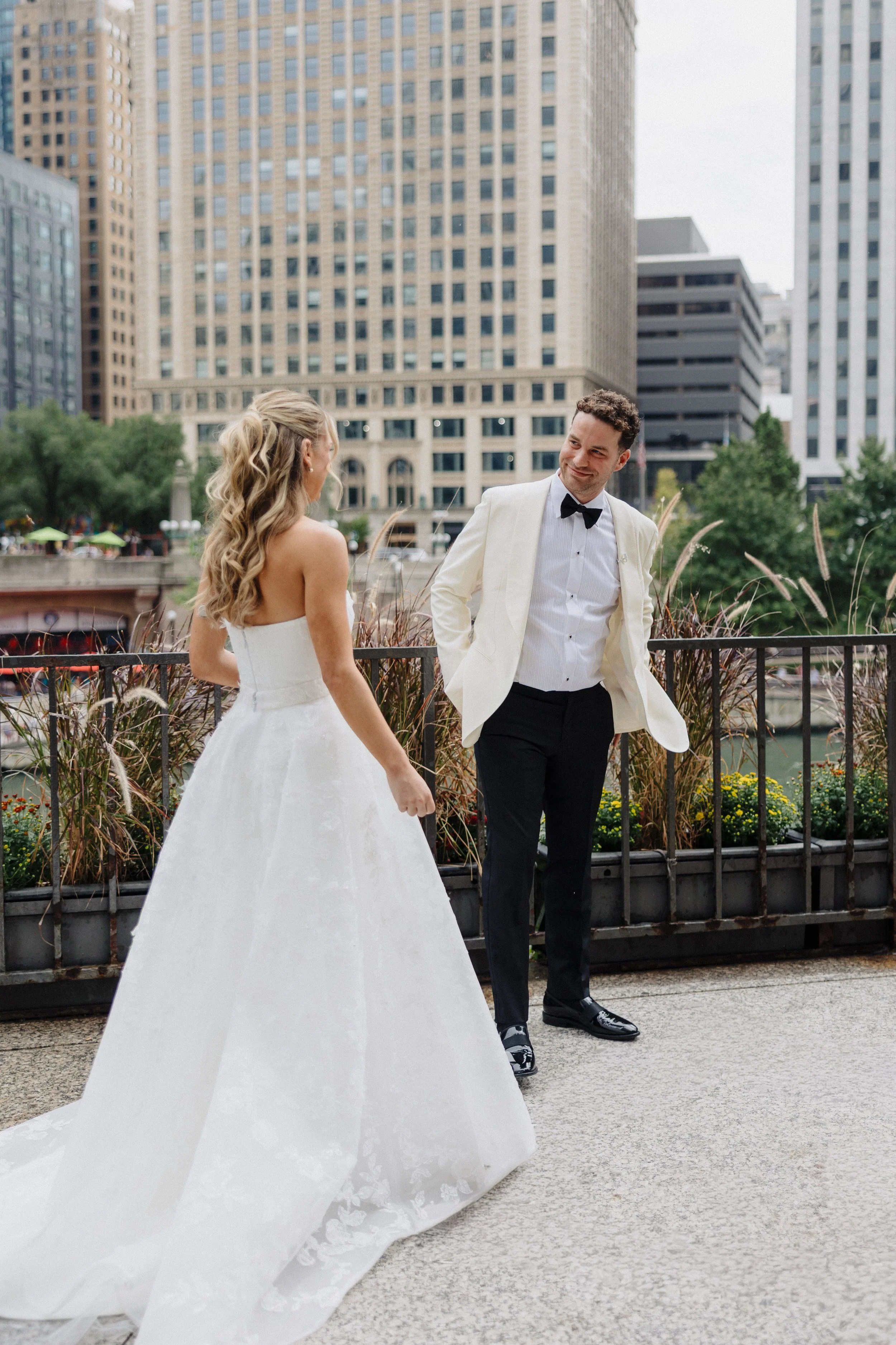 downtown-chicago-wedding-photography3.jpg