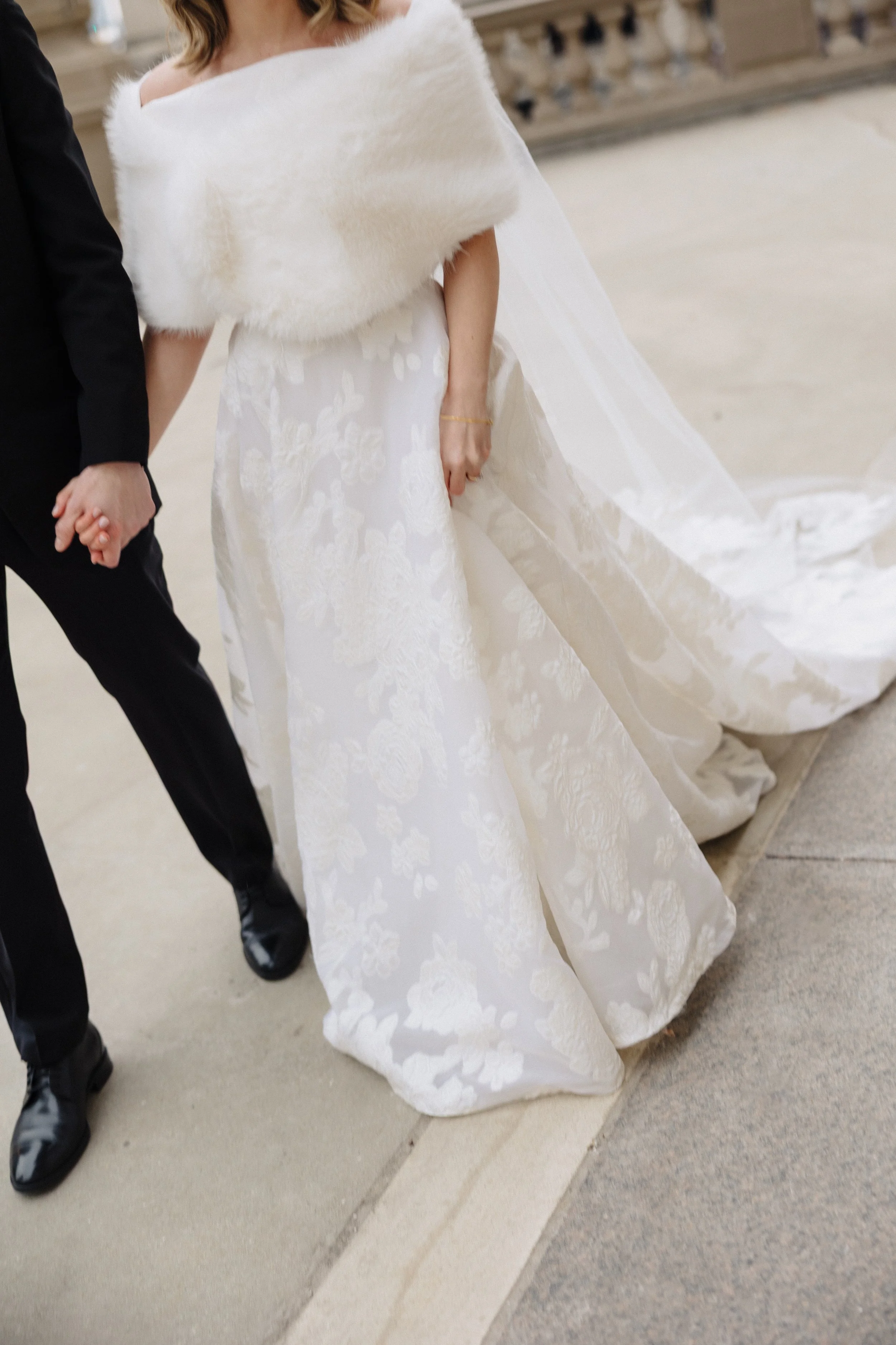 wrigley-building-wedding-photos-chicago10.jpg