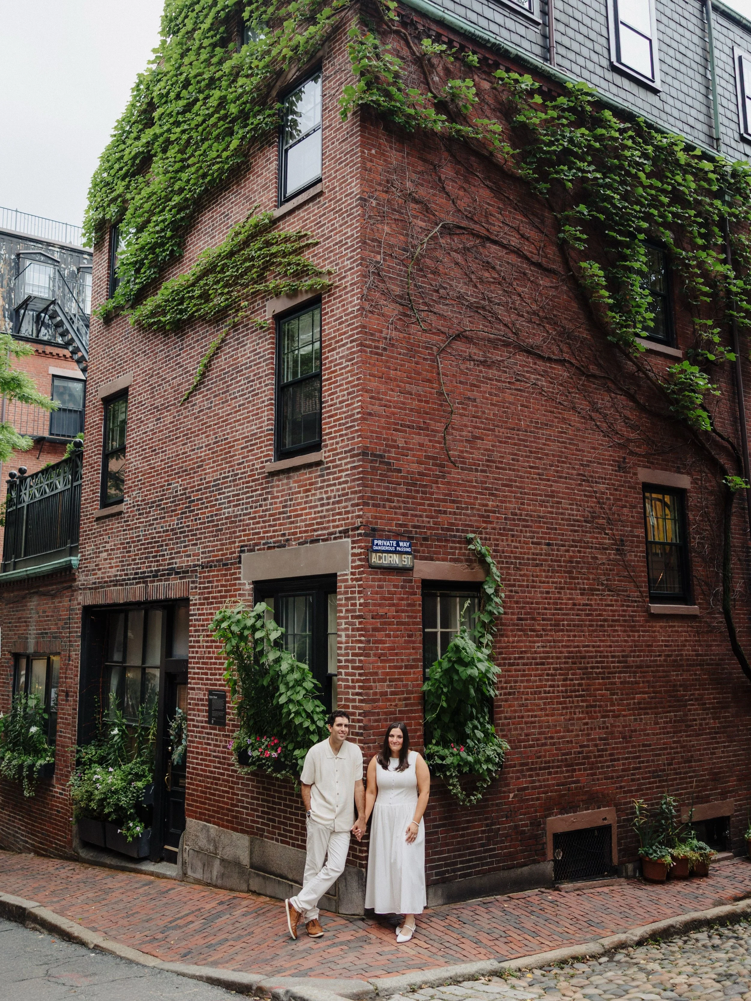 The rain cleared just in time to spend an evening in Beacon Hill with Michaela &amp; Ben! Almost one year until their wedding day in MA!! 🧡