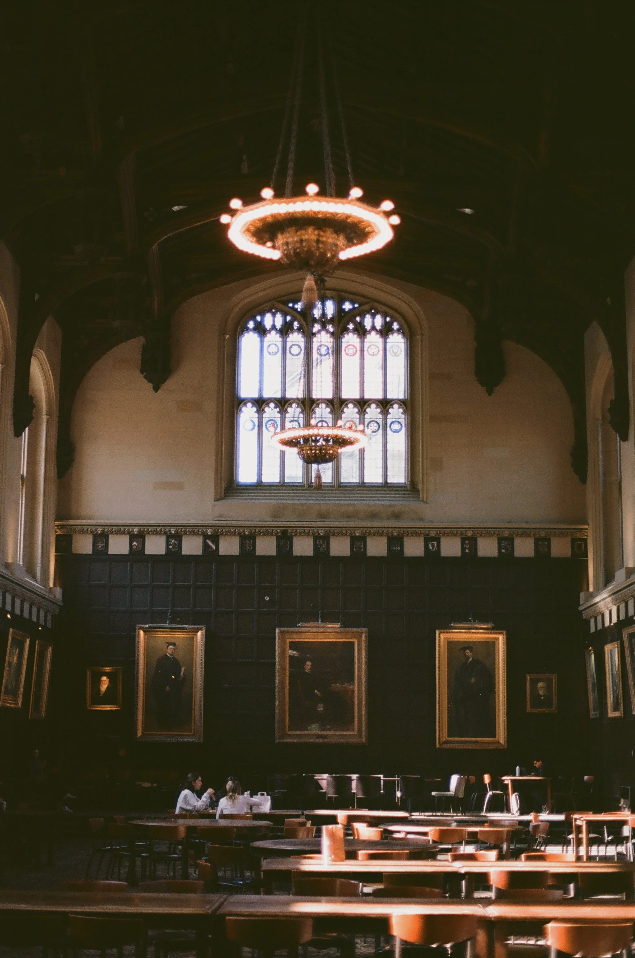 831041_0012.jpg