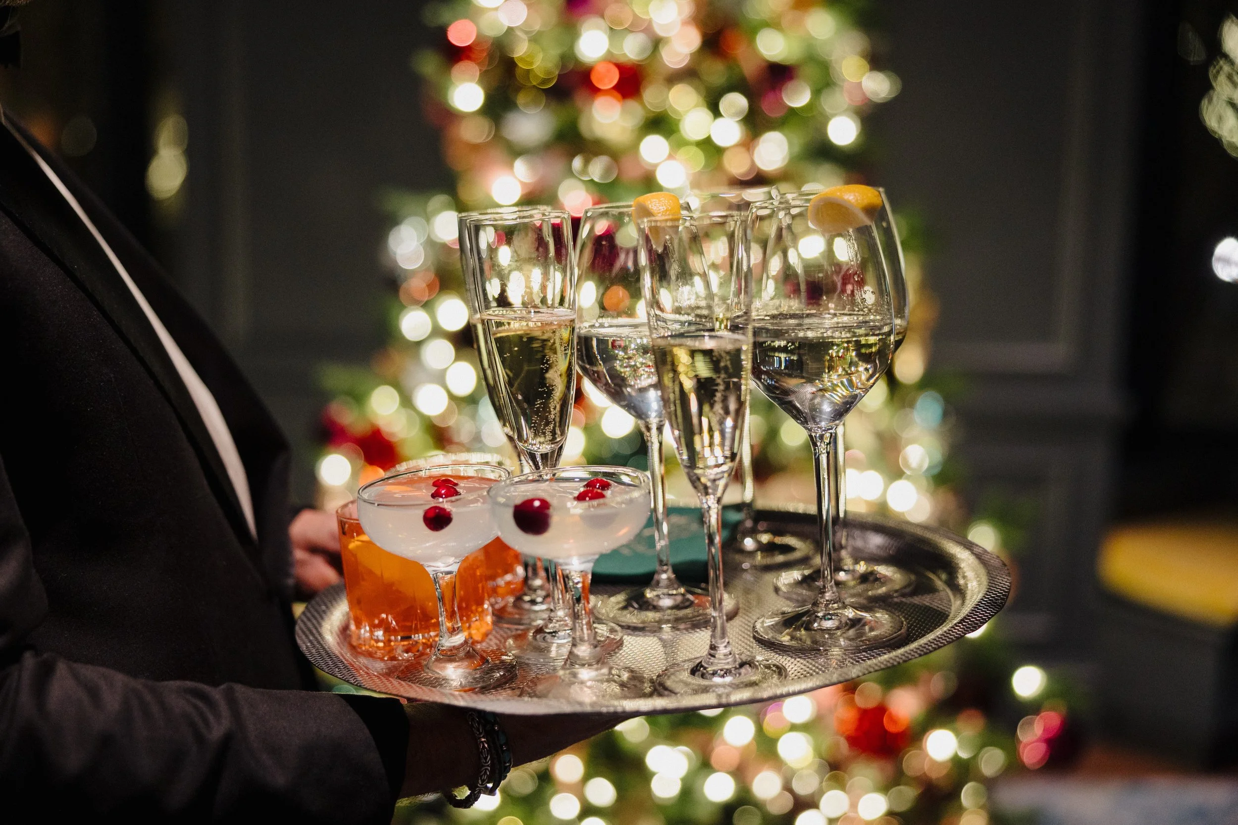 Reception drinks at The Newbury Boston wedding venue