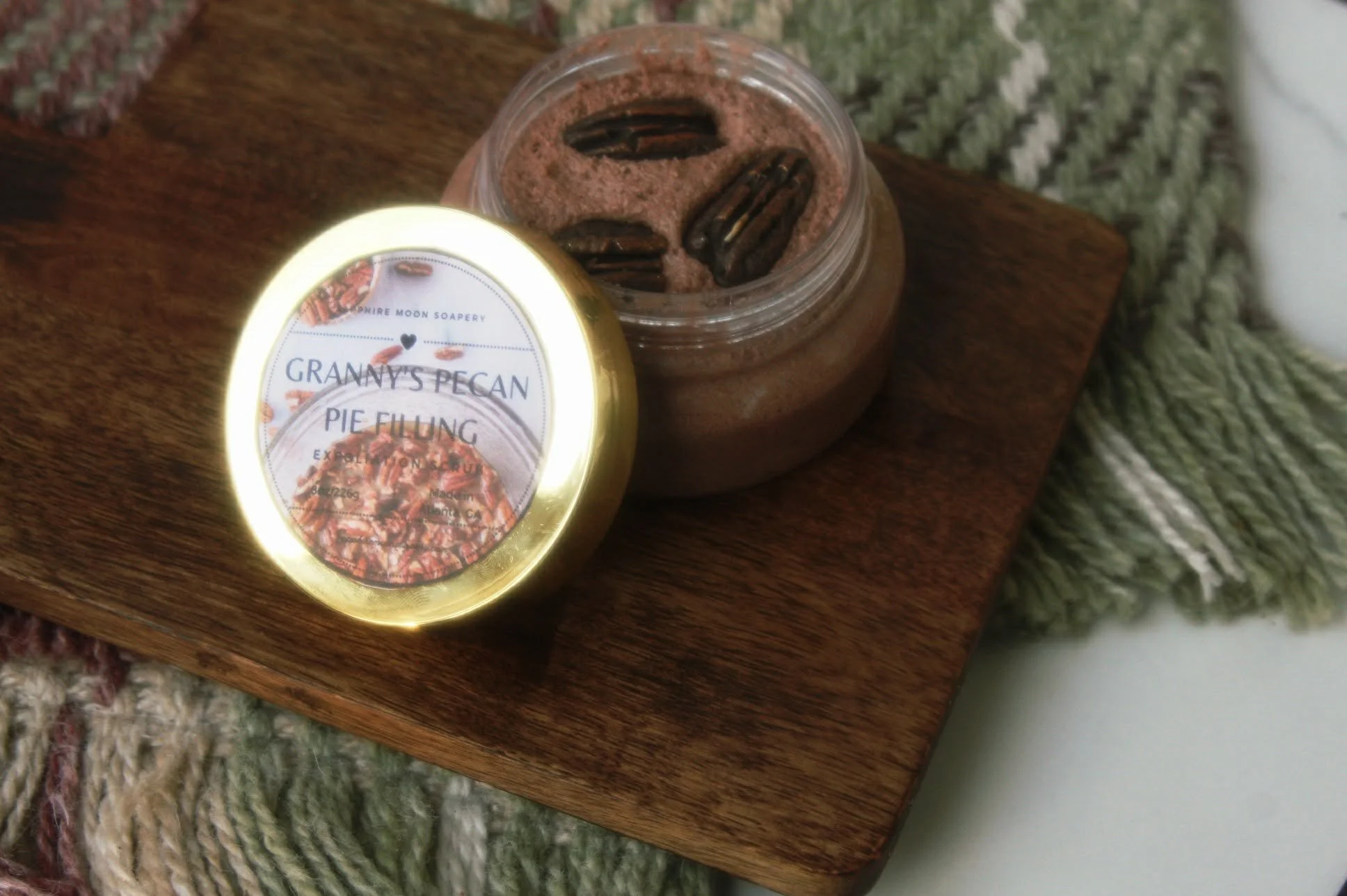Granny’s Pecan Pie Filling Exfoliating Scrub