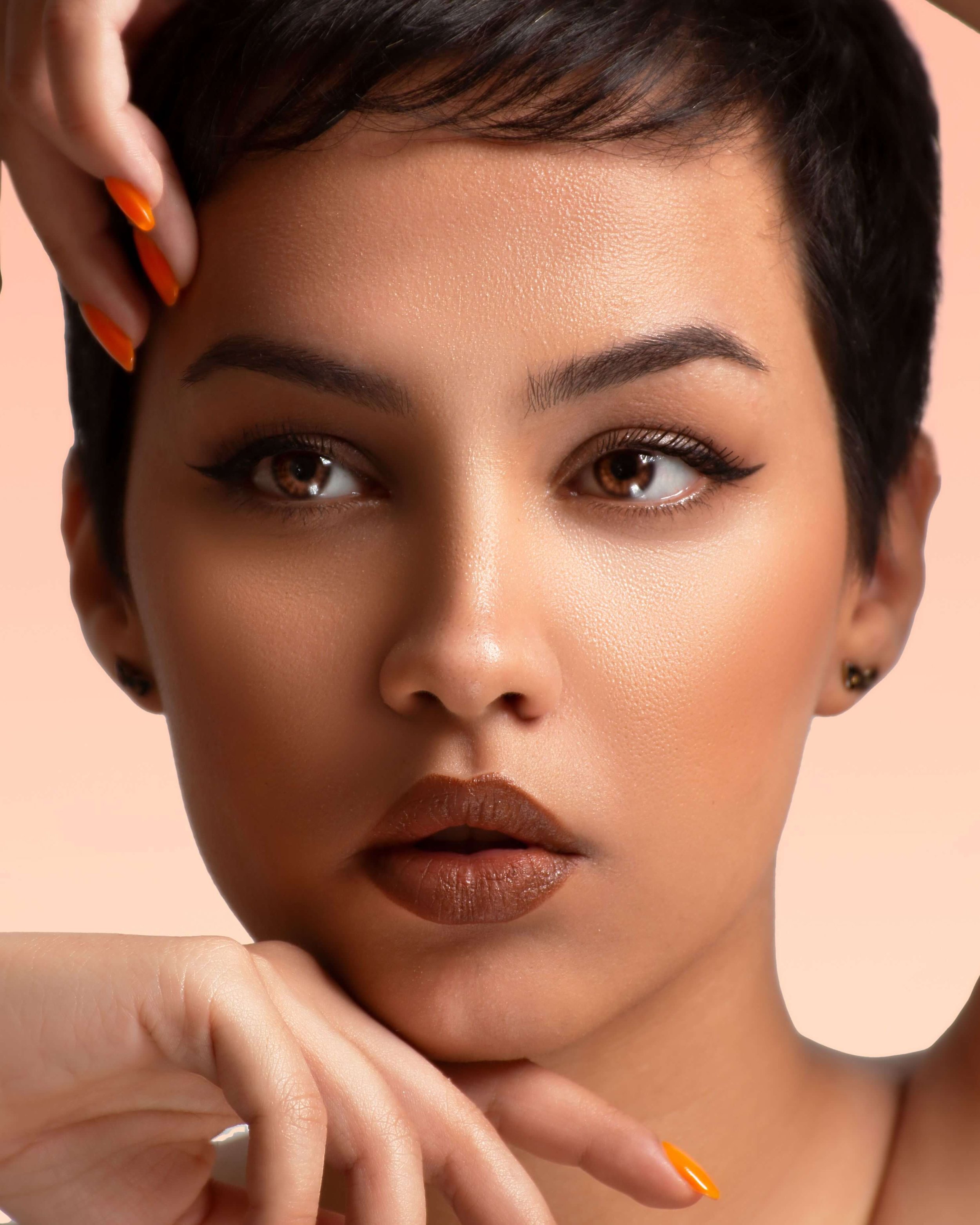 How to Get the Perfect Skin Glow: A Plastic Surgeon’s Complete Guide to Healthy, Radiant Skin
