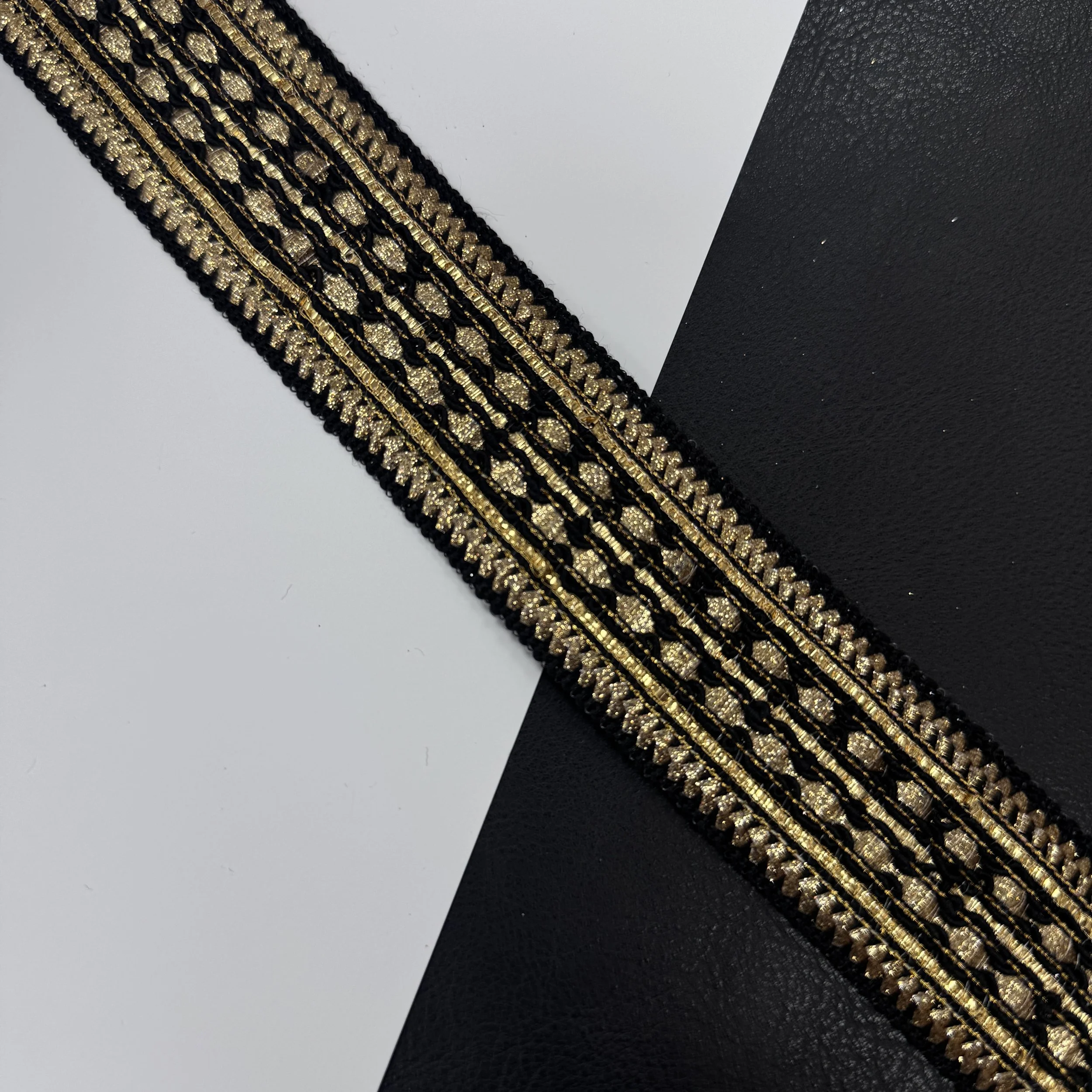 UC-LT-5919-GOLDEN BLACK (4).JPG