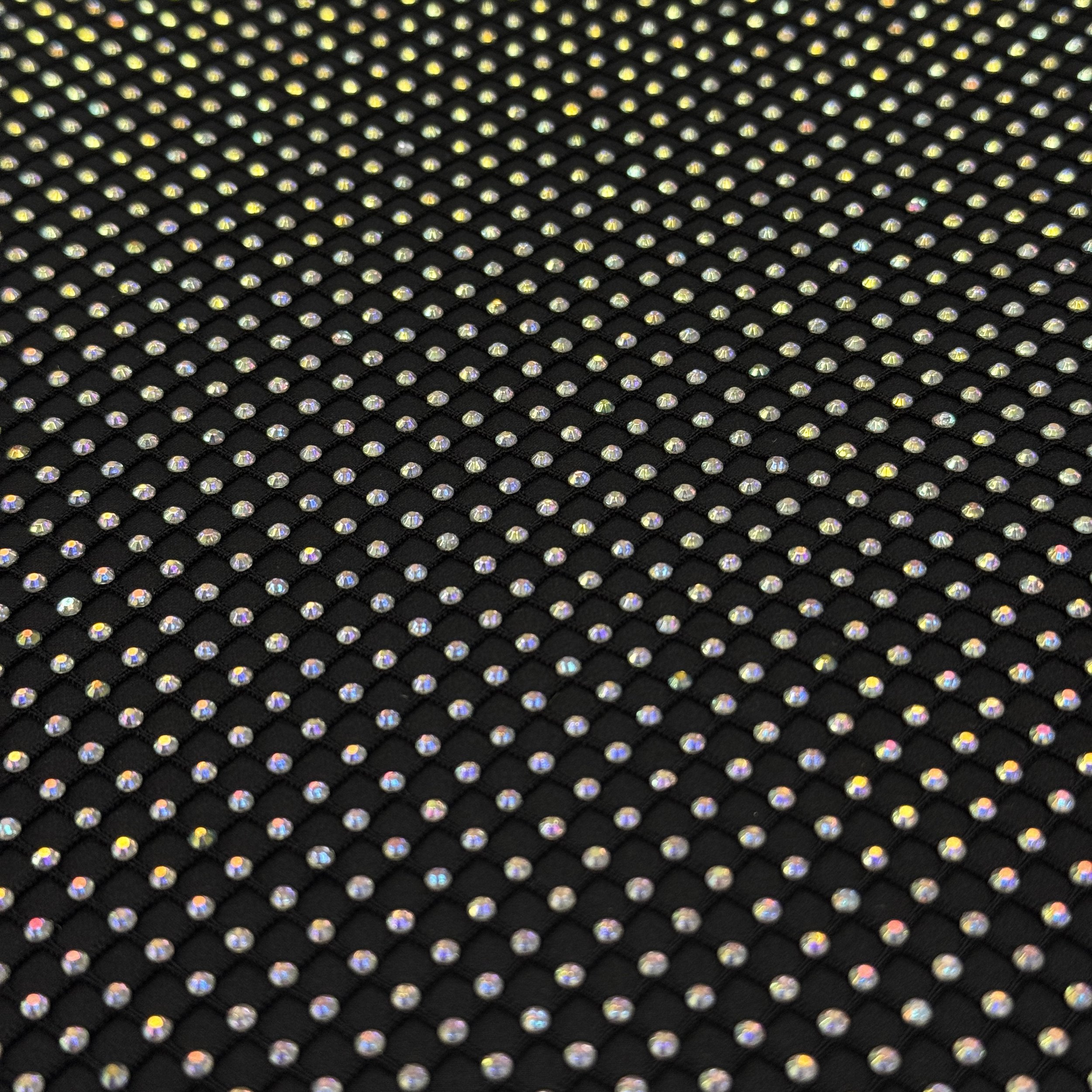 UC 5588C - C#3 - BLACK (2).JPG