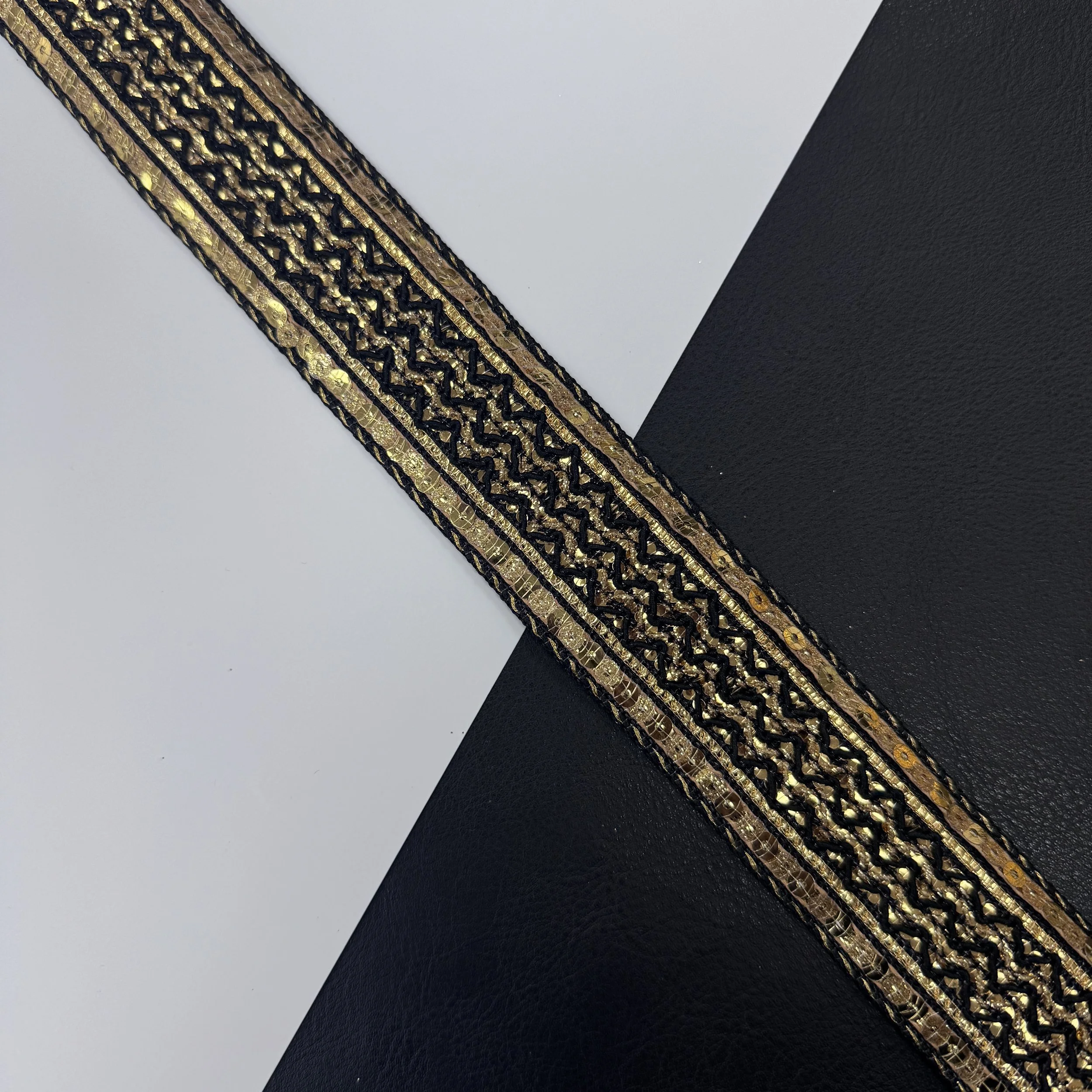 UC-LT-5917-GOLDEN BLACK (5).JPG