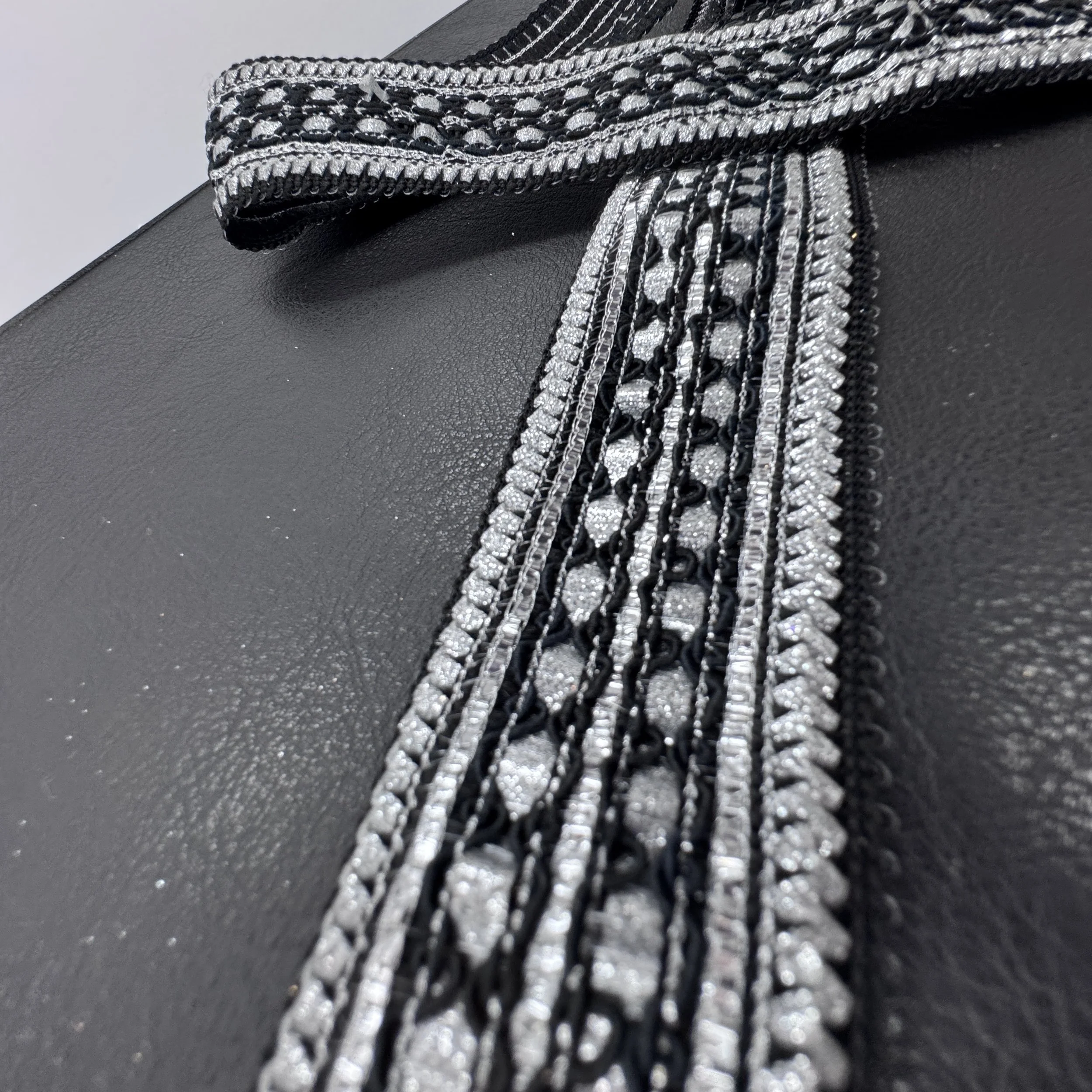 UC-LT-5919-SILVER BLACK (1).JPG