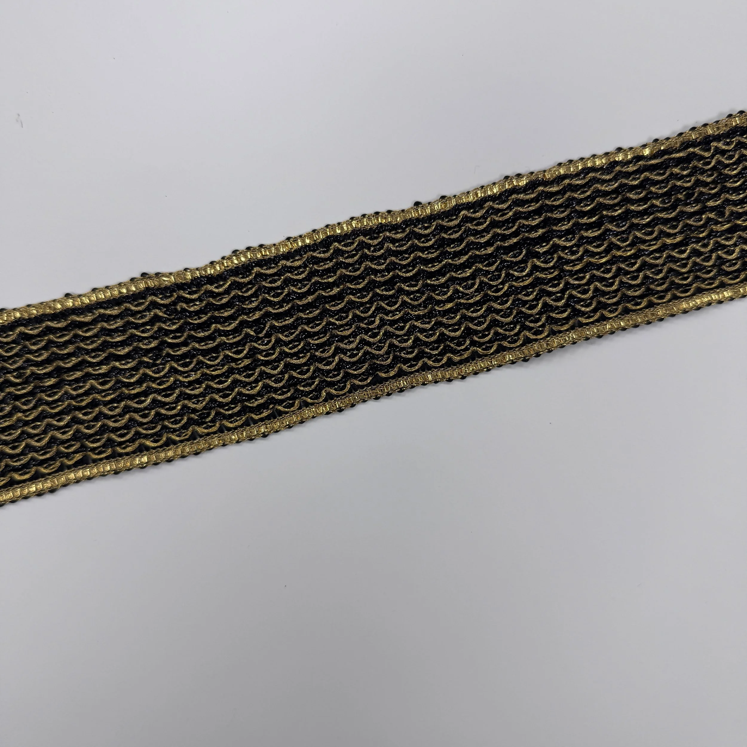 UC-LT-5914 - black & gold (4).JPG