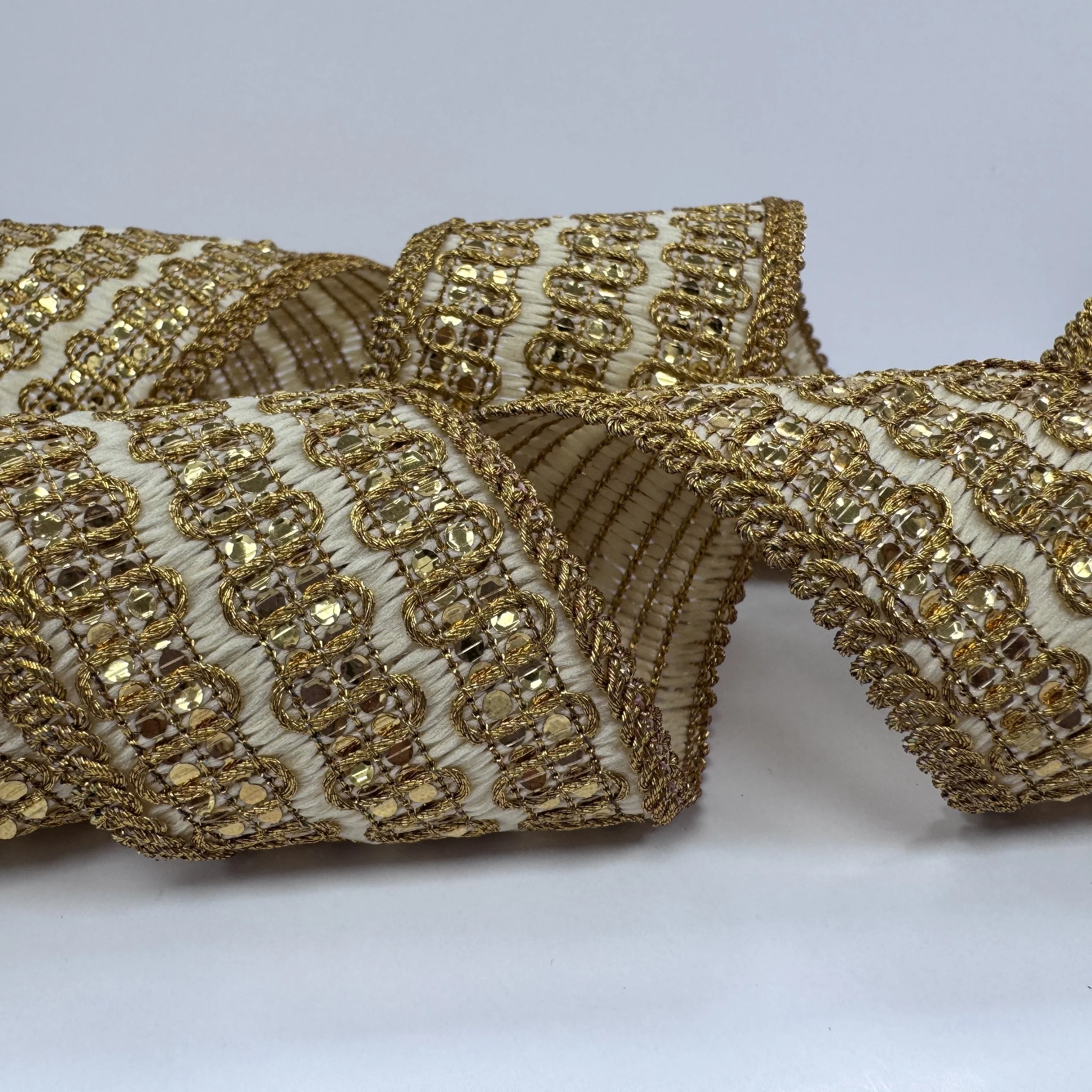 Embro Shine Wave Lace