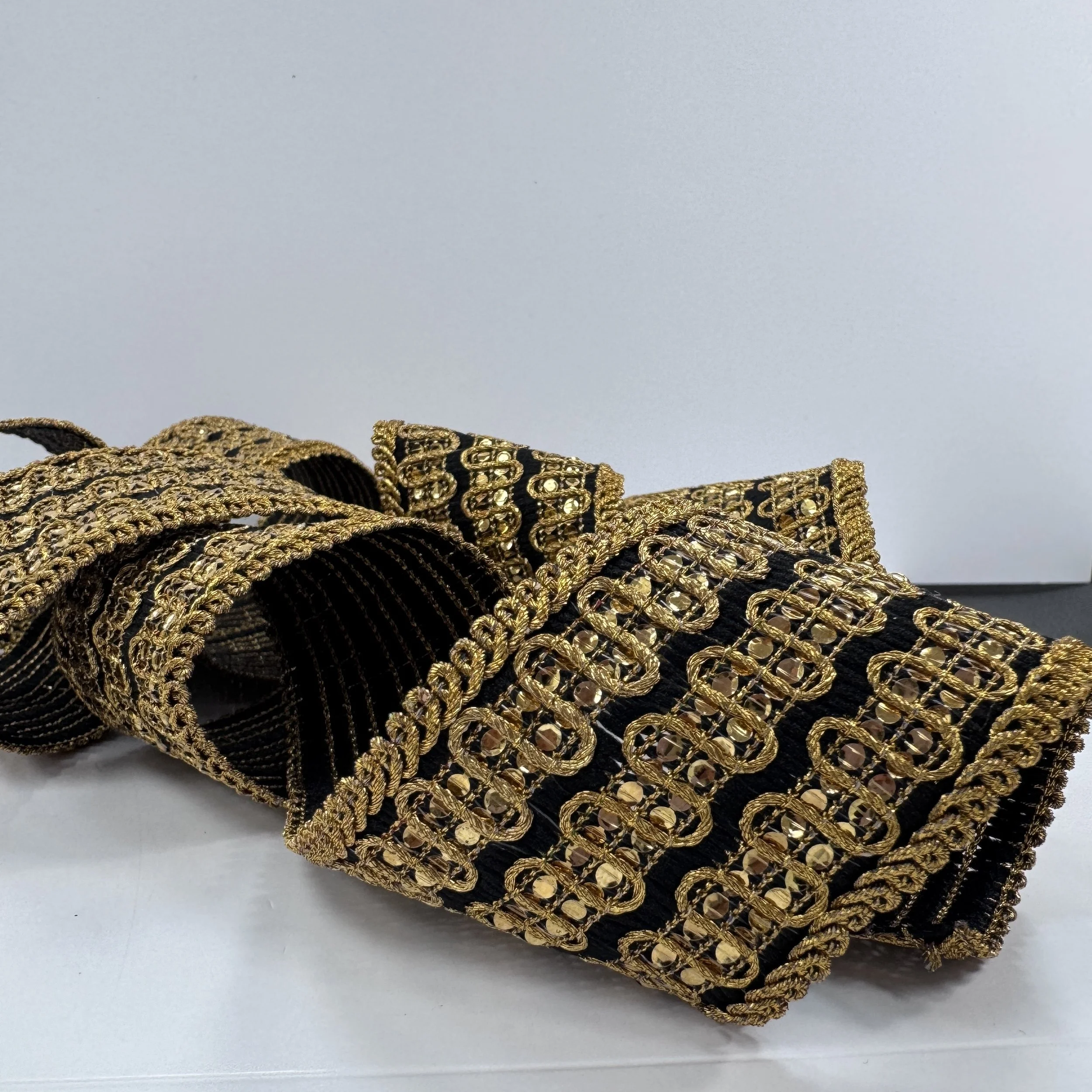 D#5403 - BLACK GOLDEN (1).JPG