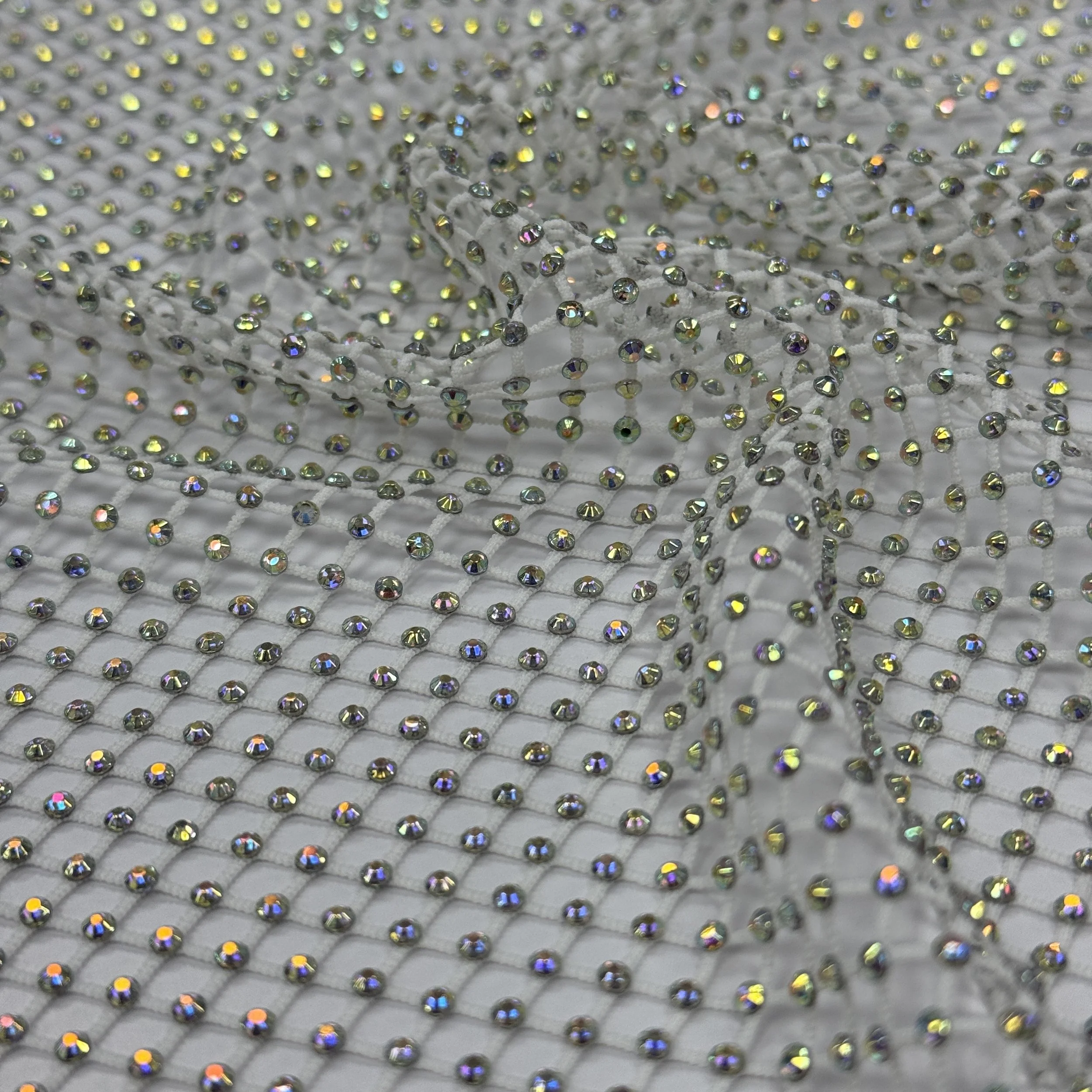 UC 5588C - C#1 - WHITE  (1).JPG