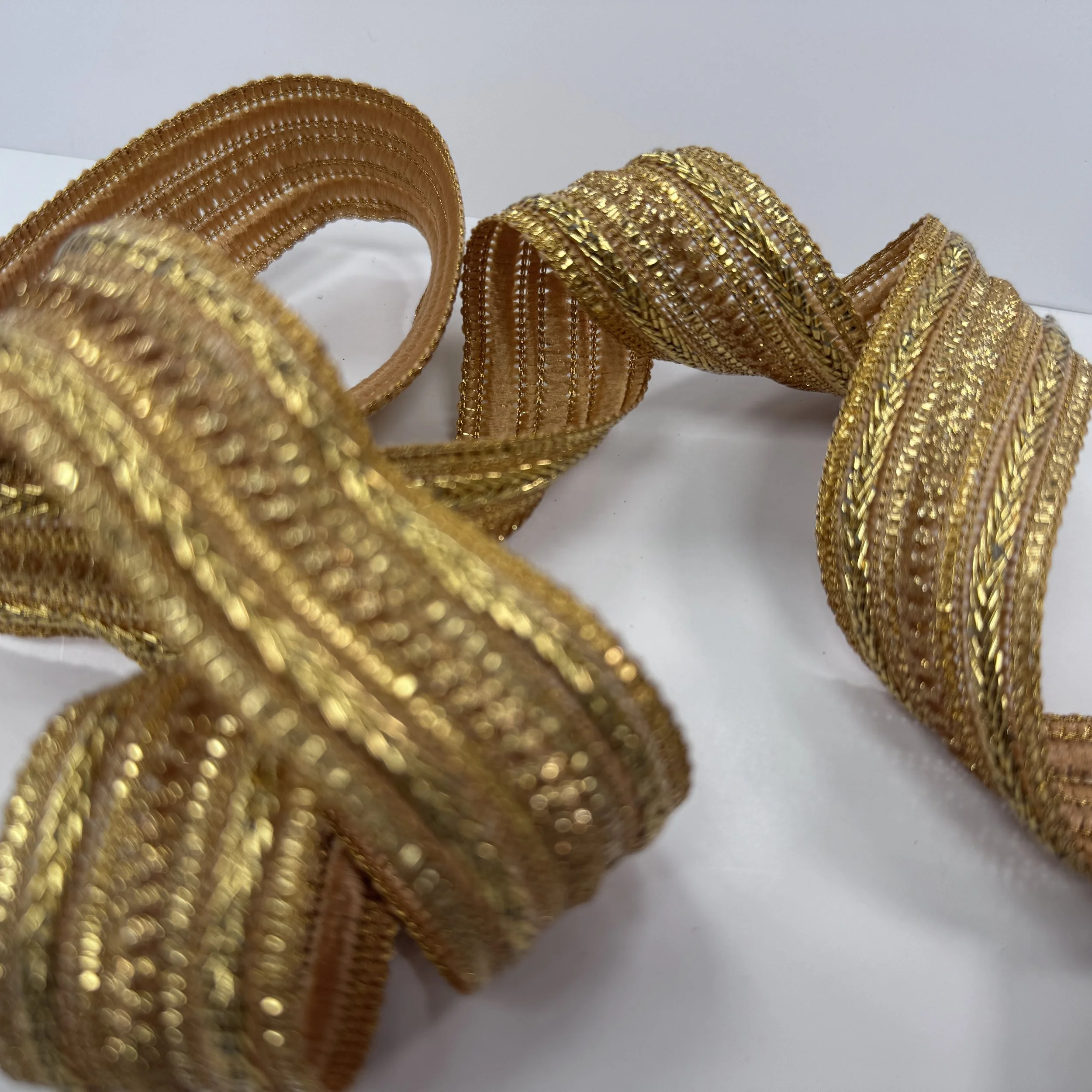 D#3651 - YELLOW GOLDEN (1).JPG