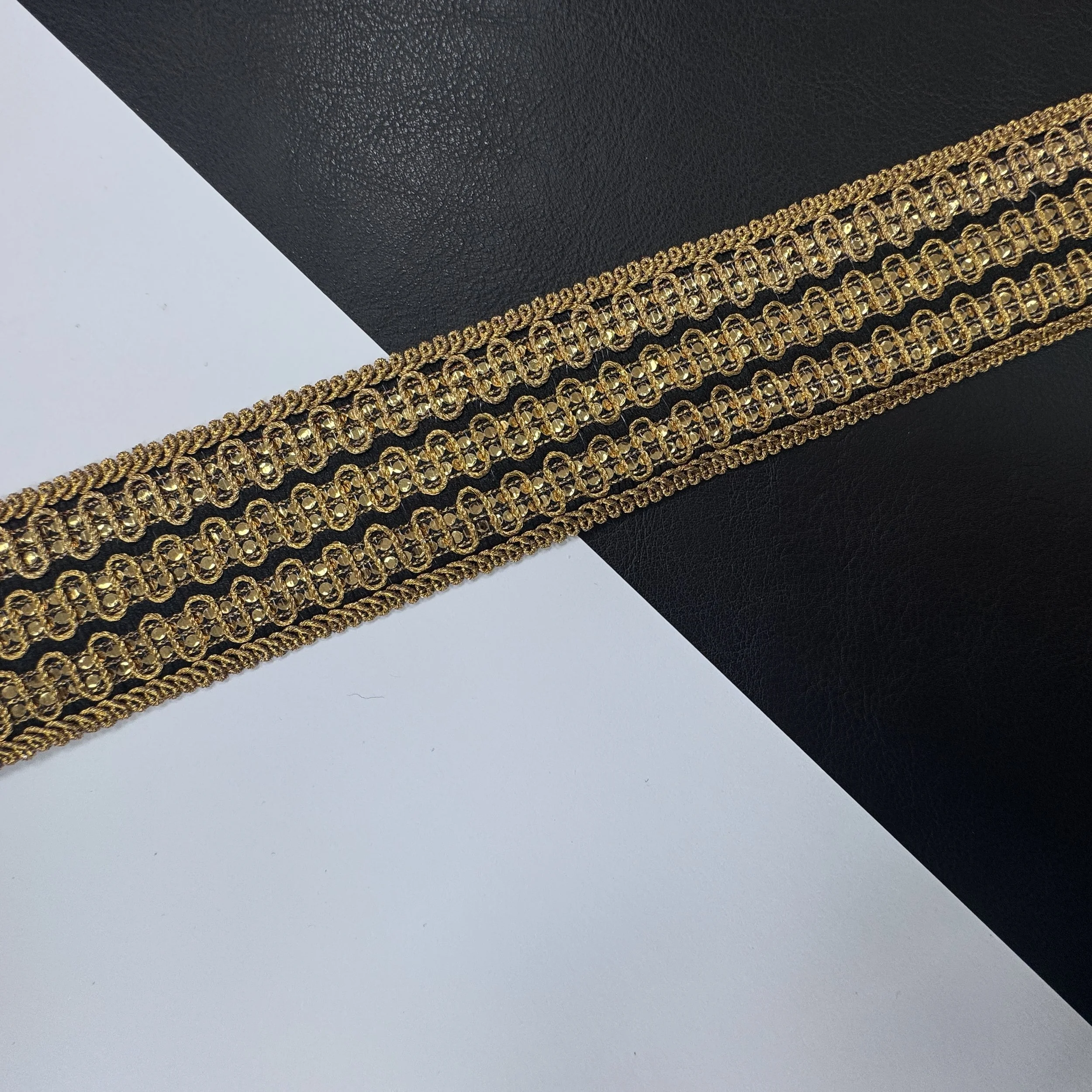 D#5403 - BLACK GOLDEN (5).JPG