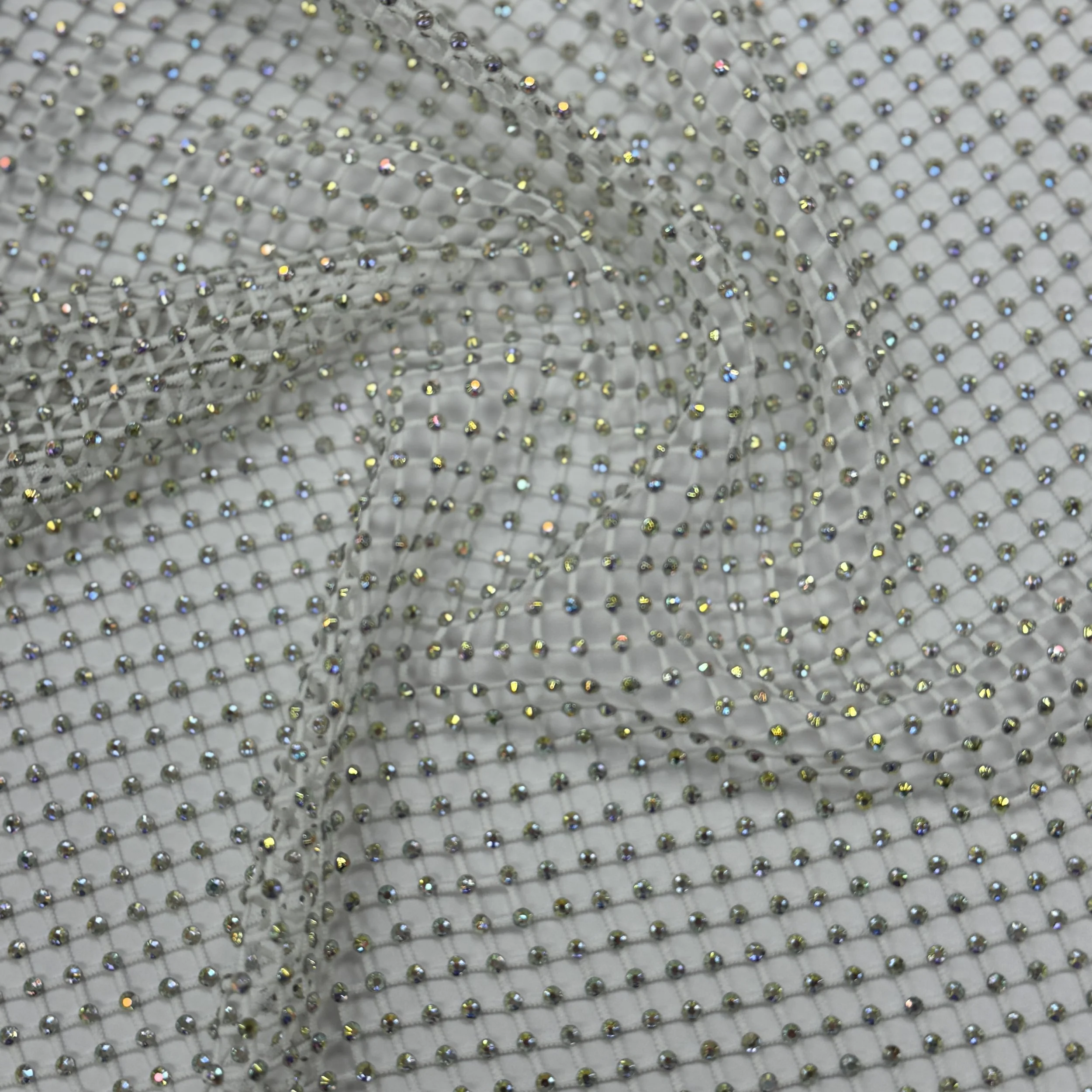 UC 5588C - C#1 - WHITE  (4).JPG