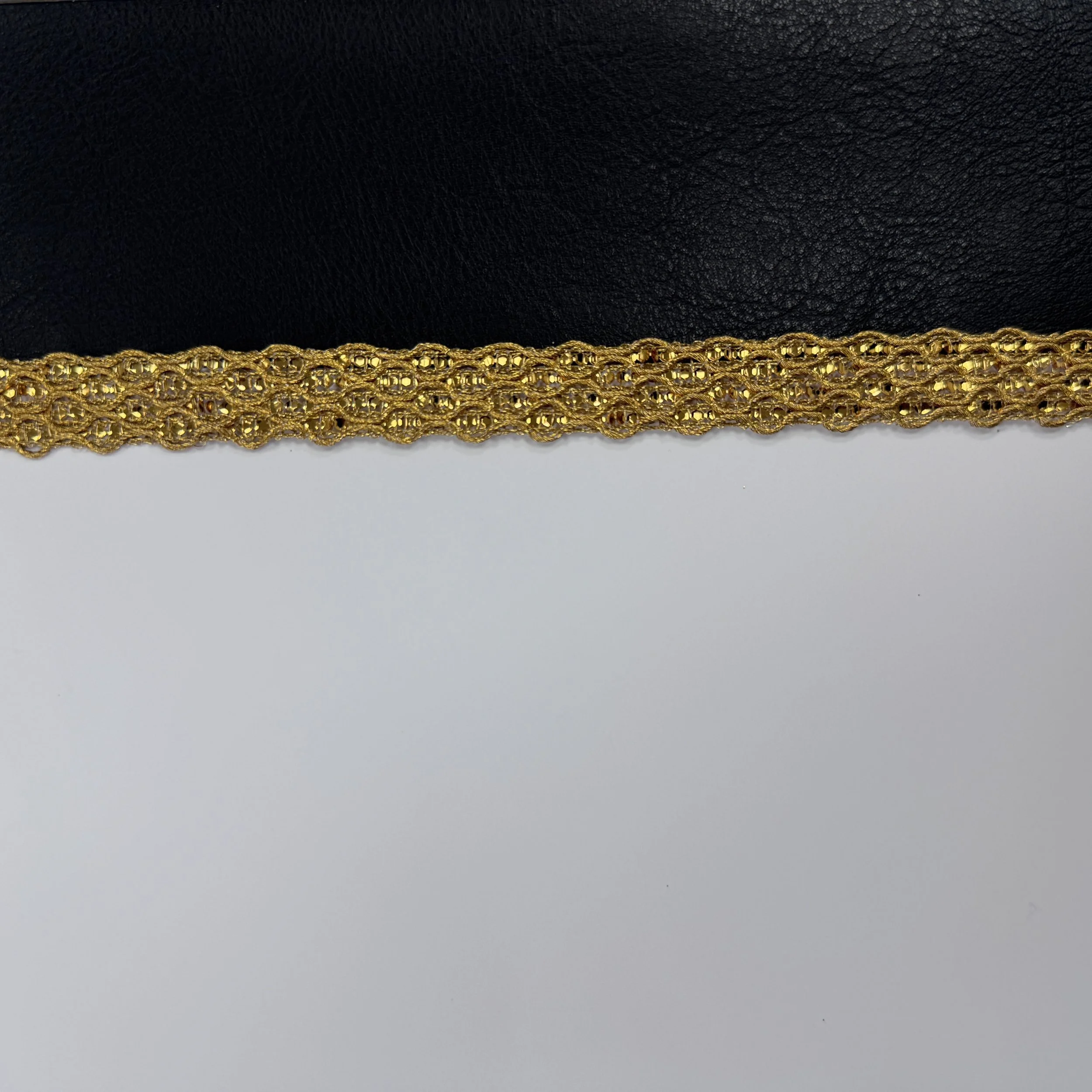 Majestic Golden Lattice Trim